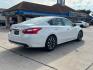 2016 White Nissan Altima 2.5 SL (1N4AL3AP3GC) with an 2.5L I-4 DOHC engine, located at 2401 E Main St., Grand Prairie, TX, 75050, (972) 262-4440, 32.748981, -96.969643 - Photo#7