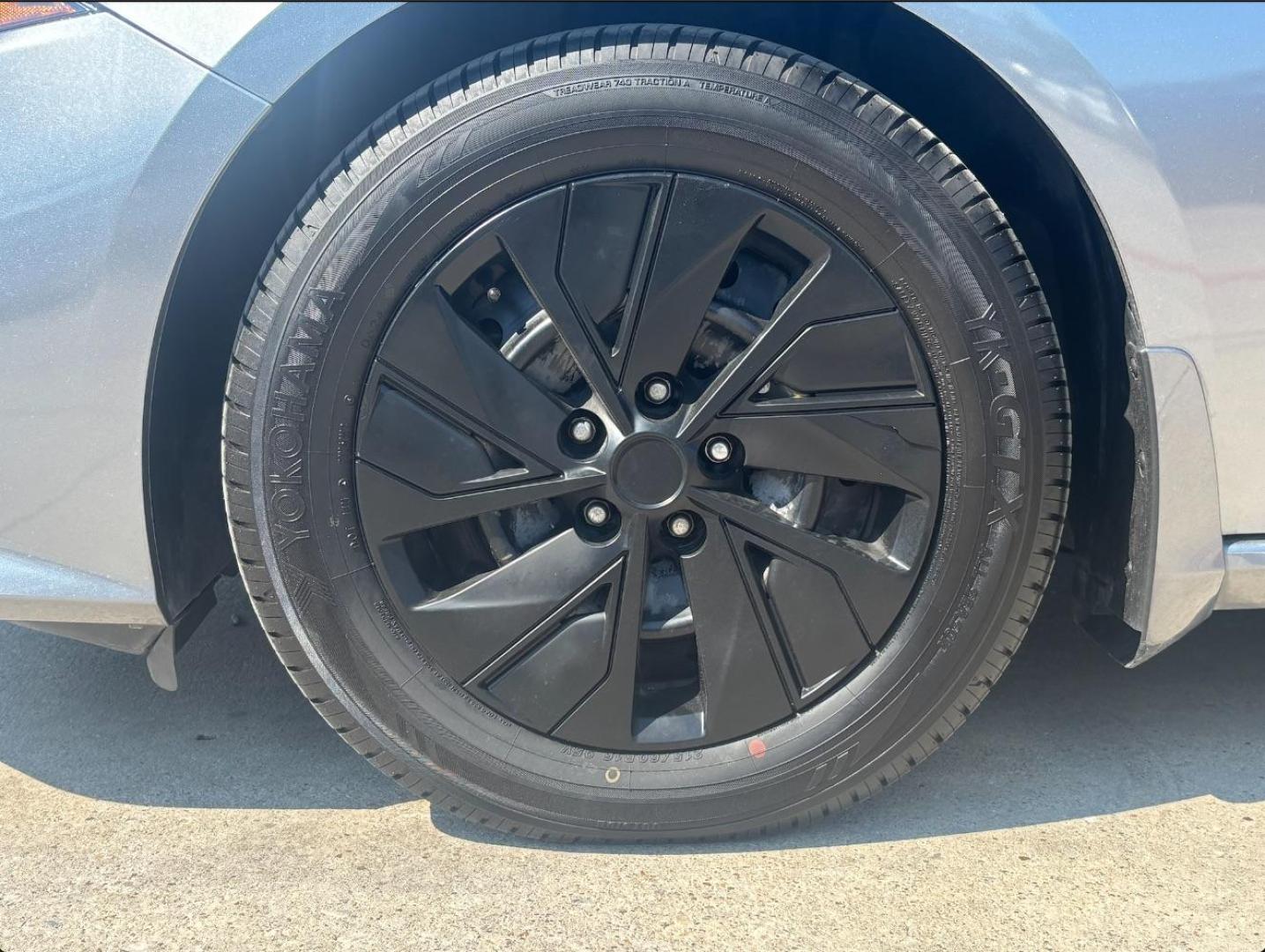 2019 Gray Nissan Altima 2.5 S (1N4BL4BV7KC) with an 2.5L I-4 gasoline direct injection engine, located at 2401 E Main St., Grand Prairie, TX, 75050, (972) 262-4440, 32.748981, -96.969643 - Photo#3