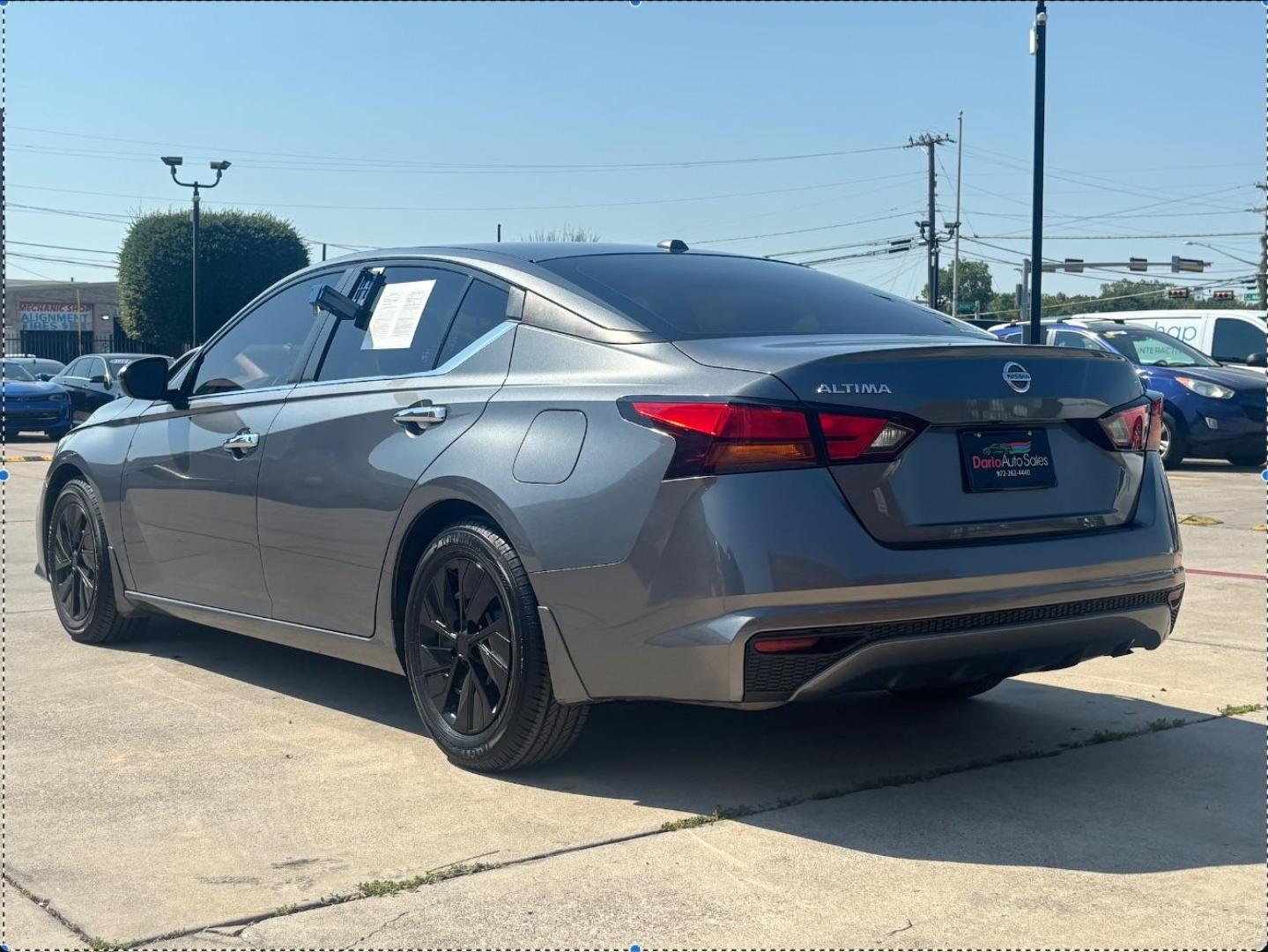 2019 Gray Nissan Altima 2.5 S (1N4BL4BV7KC) with an 2.5L I-4 gasoline direct injection engine, located at 2401 E Main St., Grand Prairie, TX, 75050, (972) 262-4440, 32.748981, -96.969643 - Photo#5