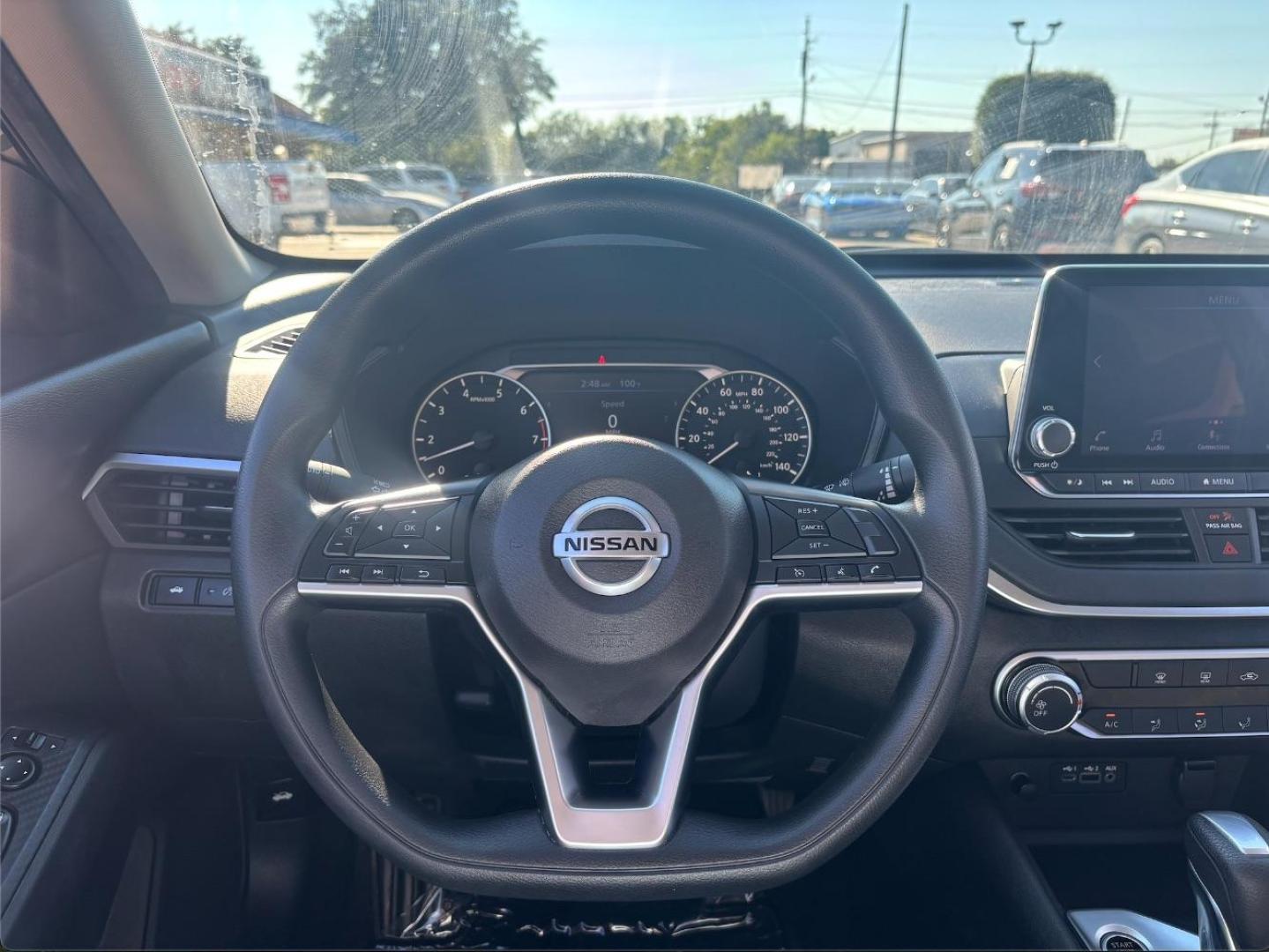 2019 Gray Nissan Altima 2.5 S (1N4BL4BV7KC) with an 2.5L I-4 gasoline direct injection engine, located at 2401 E Main St., Grand Prairie, TX, 75050, (972) 262-4440, 32.748981, -96.969643 - Photo#9