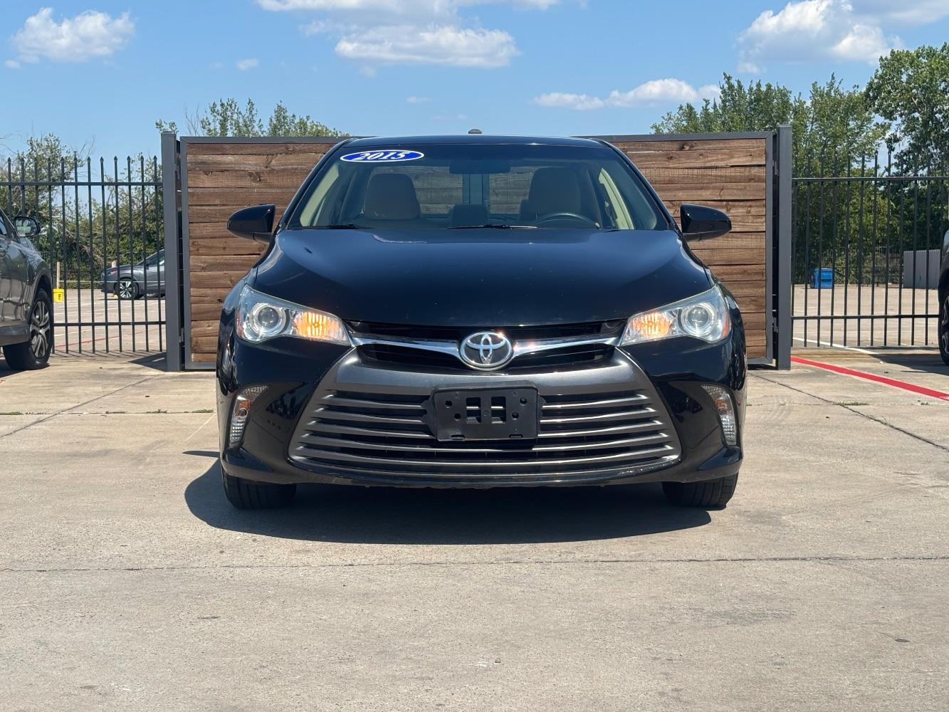 photo of 2015 Toyota Camry XLE | SE | LE | XSE