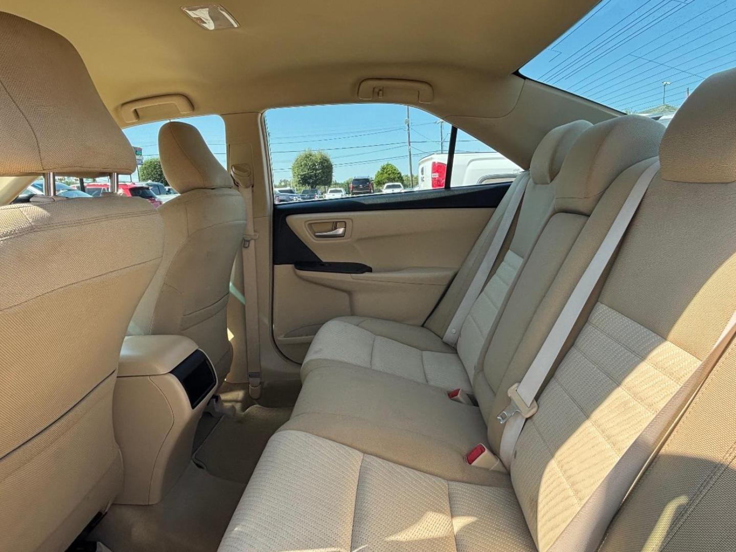 2015 Black Toyota Camry XLE | SE | LE | XSE (4T4BF1FKXFR) with an 2.5L I-4 DOHC engine, located at 2401 E Main St., Grand Prairie, TX, 75050, (972) 262-4440, 32.748981, -96.969643 - Photo#17