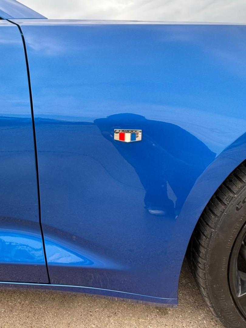 2018 Blue Chevrolet Camaro 1LT (1G1FB1RX6J0) , located at 2401 E Main St., Grand Prairie, TX, 75050, (972) 262-4440, 32.748981, -96.969643 - Photo#11
