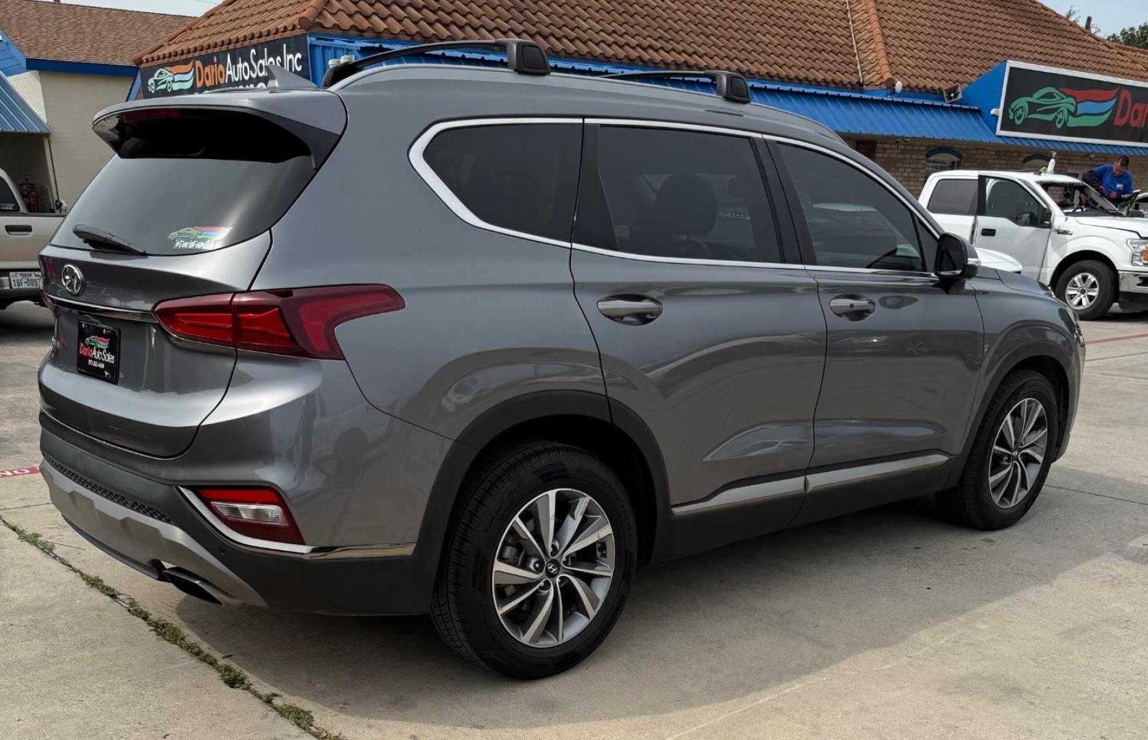 2020 Gray Hyundai Santa Fe Limited (5NMS53AD7LH) with an Theta II 2.4L I-4 gasoline direct injection engine, located at 2401 E Main St., Grand Prairie, TX, 75050, (972) 262-4440, 32.748981, -96.969643 - Photo#7