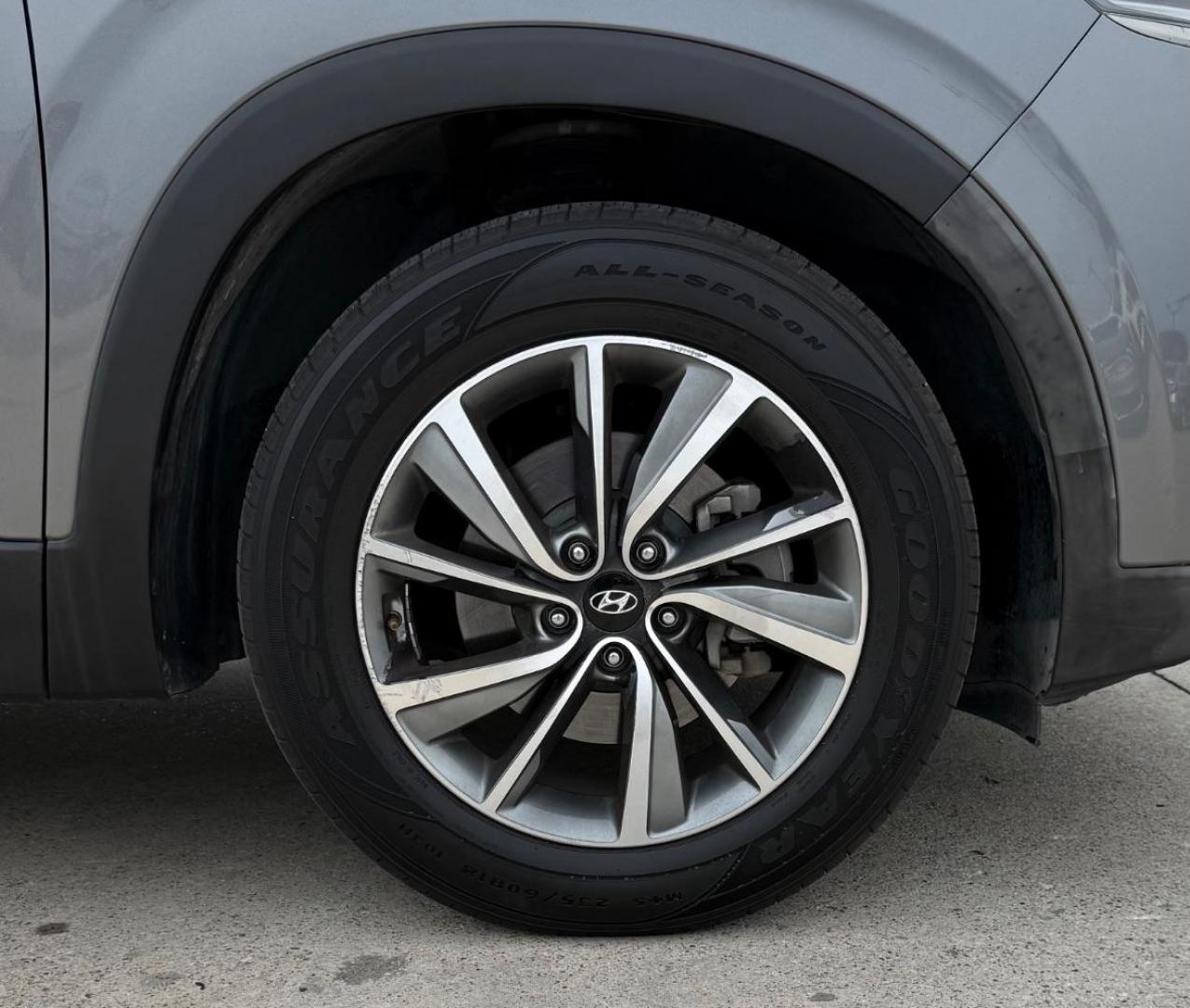 2020 Gray Hyundai Santa Fe Limited (5NMS53AD7LH) with an Theta II 2.4L I-4 gasoline direct injection engine, located at 2401 E Main St., Grand Prairie, TX, 75050, (972) 262-4440, 32.748981, -96.969643 - Photo#10