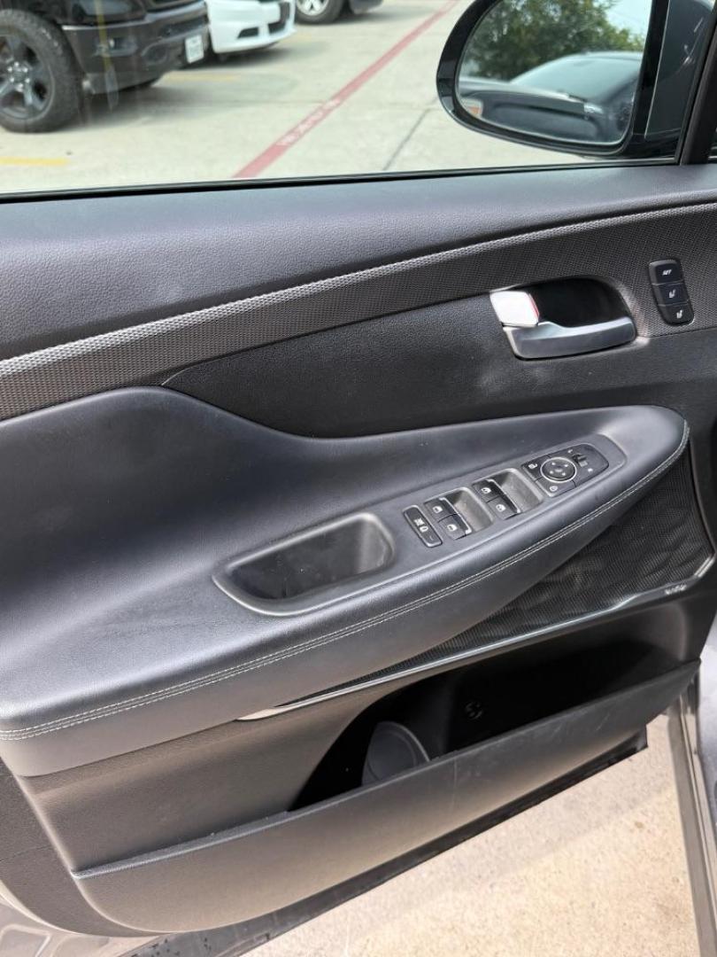 2020 Gray Hyundai Santa Fe Limited (5NMS53AD7LH) with an Theta II 2.4L I-4 gasoline direct injection engine, located at 2401 E Main St., Grand Prairie, TX, 75050, (972) 262-4440, 32.748981, -96.969643 - Photo#12