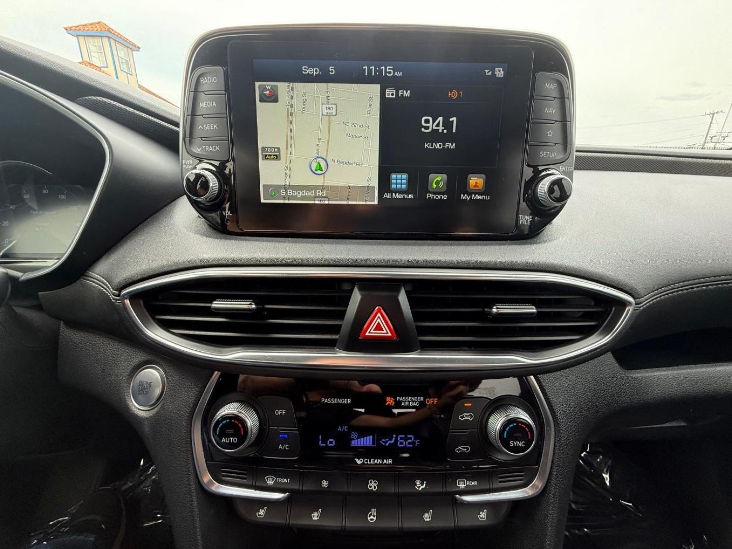 2020 Gray Hyundai Santa Fe Limited (5NMS53AD7LH) with an Theta II 2.4L I-4 gasoline direct injection engine, located at 2401 E Main St., Grand Prairie, TX, 75050, (972) 262-4440, 32.748981, -96.969643 - Photo#20