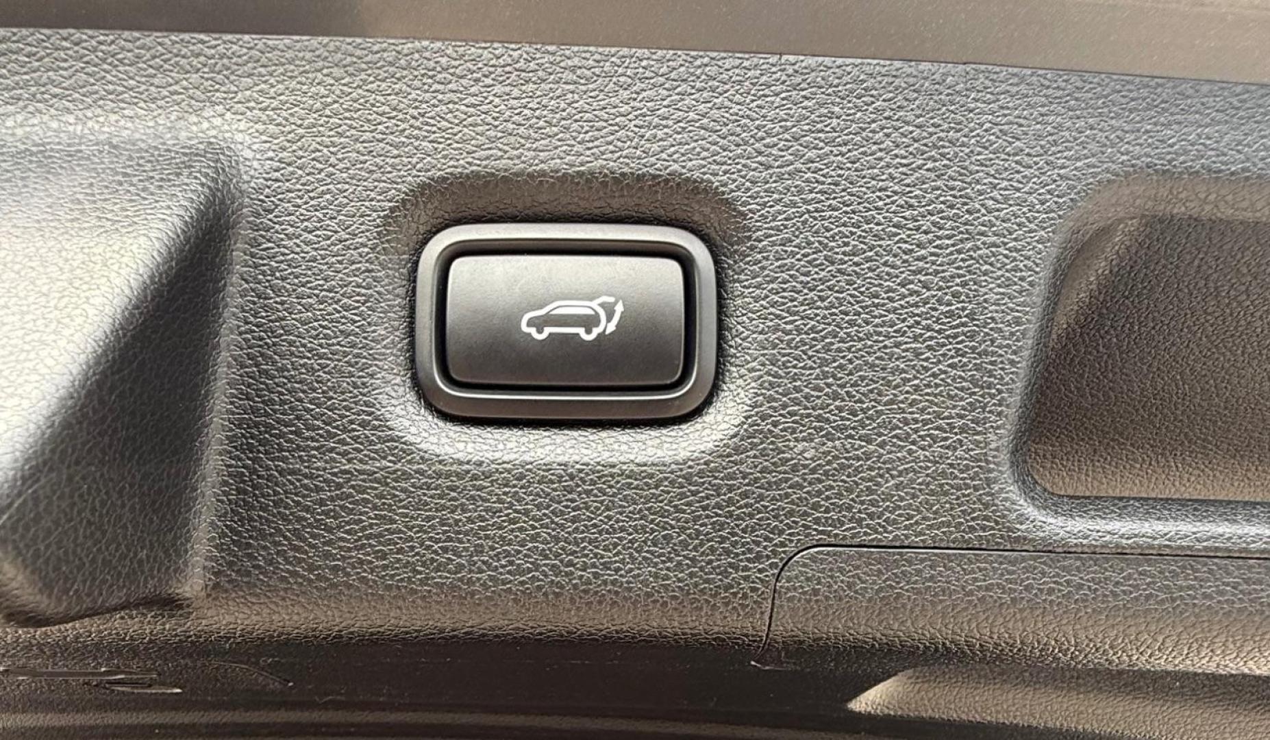 2020 Gray Hyundai Santa Fe Limited (5NMS53AD7LH) with an Theta II 2.4L I-4 gasoline direct injection engine, located at 2401 E Main St., Grand Prairie, TX, 75050, (972) 262-4440, 32.748981, -96.969643 - Photo#26