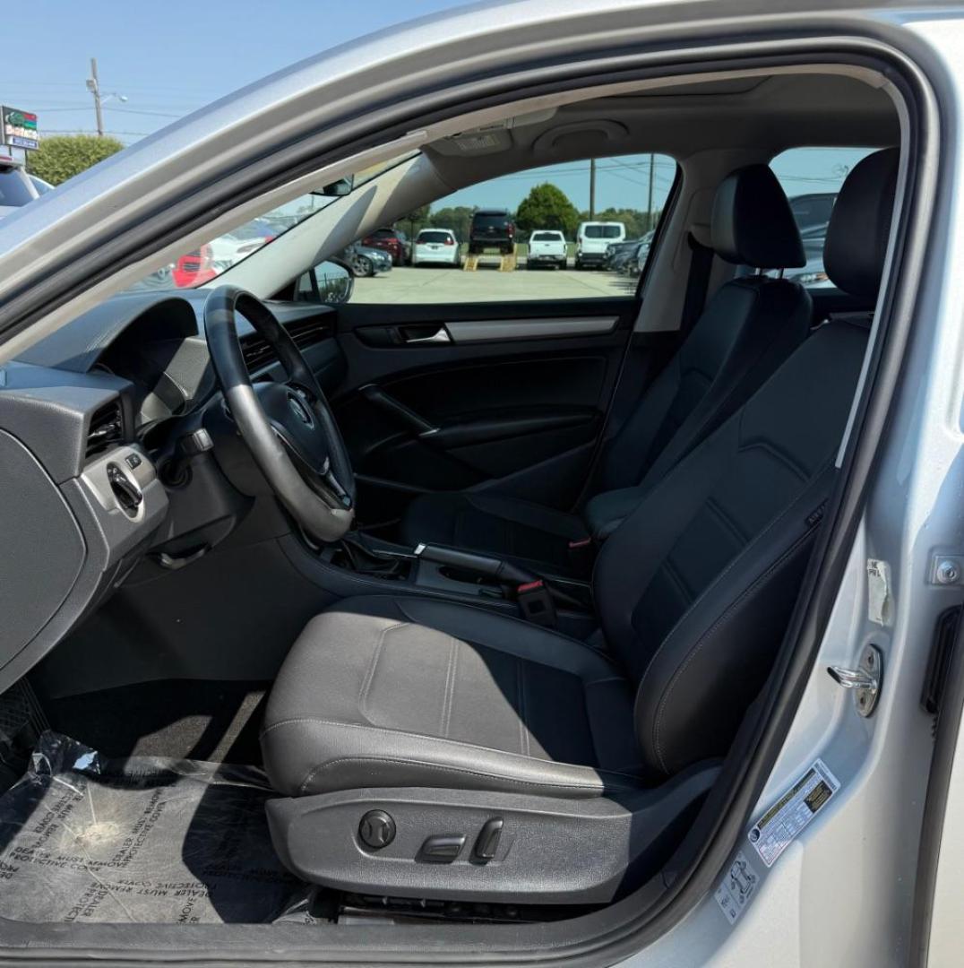 2021 Silver Volkswagen Passat 2.0T SE (1VWSA7A39MC) with an 2L I-4 gasoline direct injection engine, located at 2401 E Main St., Grand Prairie, TX, 75050, (972) 262-4440, 32.748981, -96.969643 - Photo#11