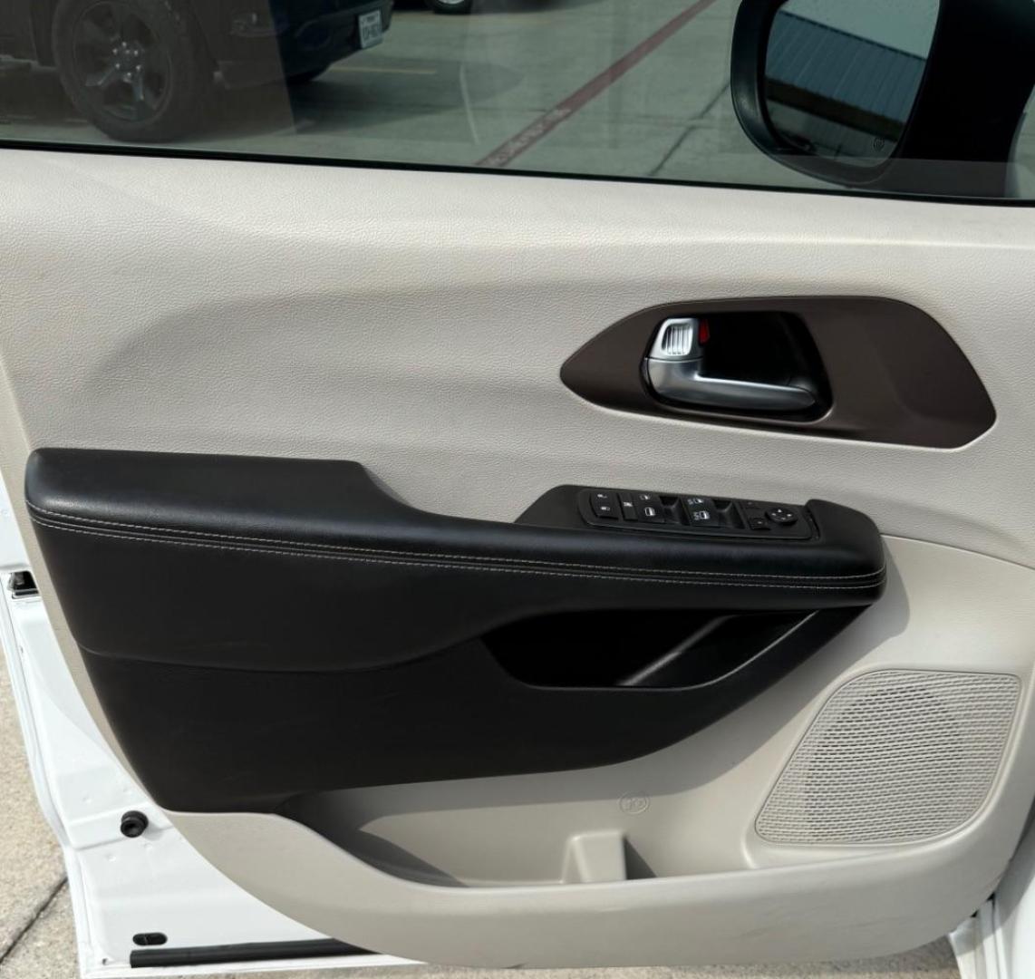 2021 White Chrysler Voyager LXI (2C4RC1DG0MR) with an 3.6L V-6 DOHC engine, located at 2401 E Main St., Grand Prairie, TX, 75050, (972) 262-4440, 32.748981, -96.969643 - Photo#15