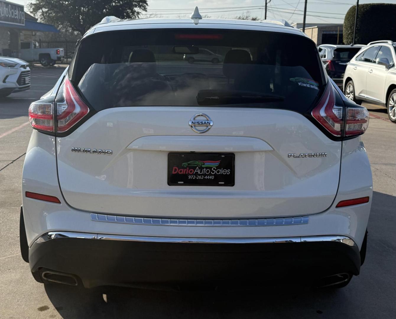 2018 White Nissan Murano (5N1AZ2MG8JN) with an 3.5L V-6 DOHC engine, located at 2401 E Main St., Grand Prairie, TX, 75050, (972) 262-4440, 32.748981, -96.969643 - Photo#4