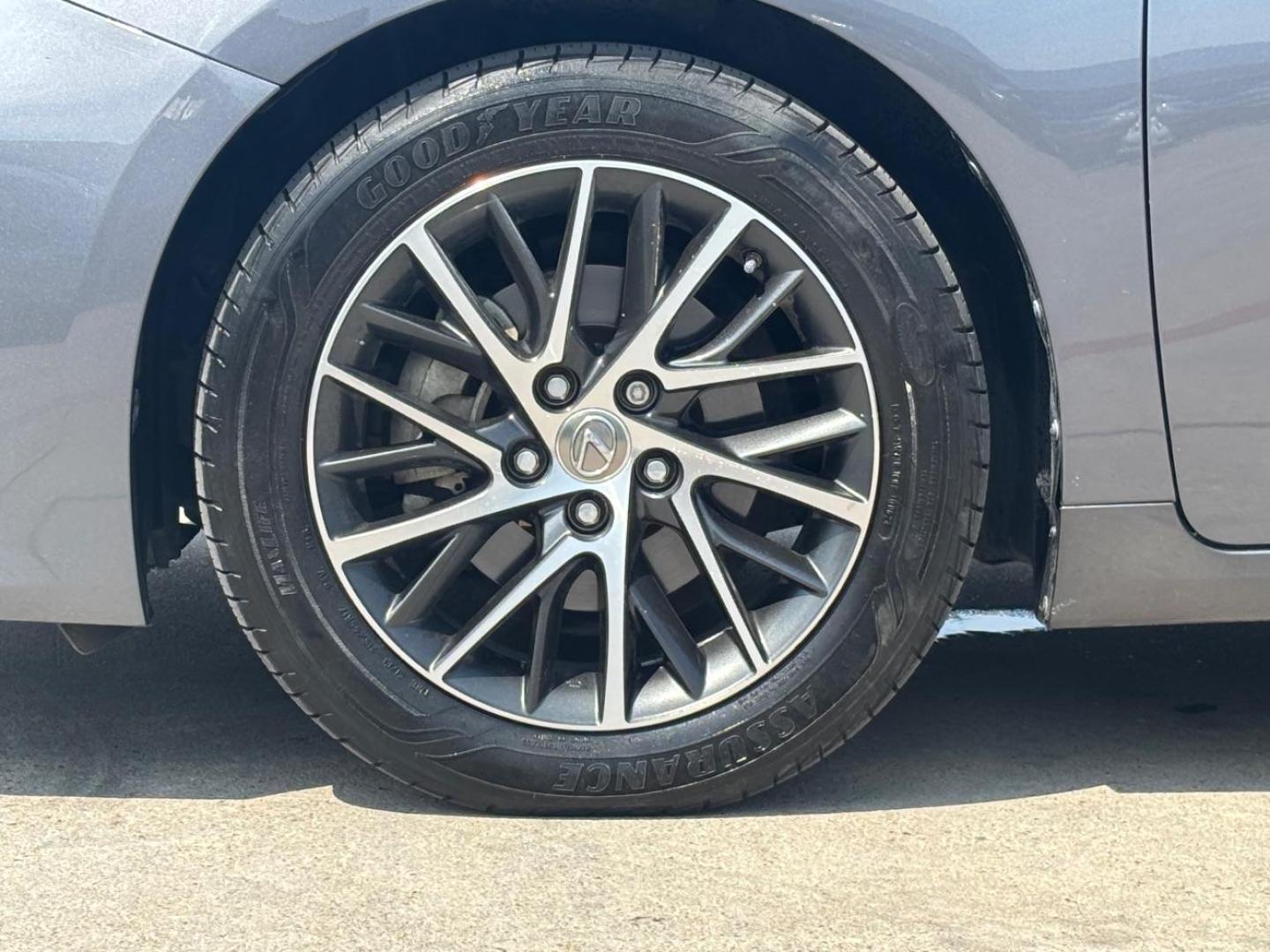 2017 Gray Lexus ES 350 Luxury (JTHBK1GG3H2) , located at 2401 E Main St., Grand Prairie, TX, 75050, (972) 262-4440, 32.748981, -96.969643 - Photo#3