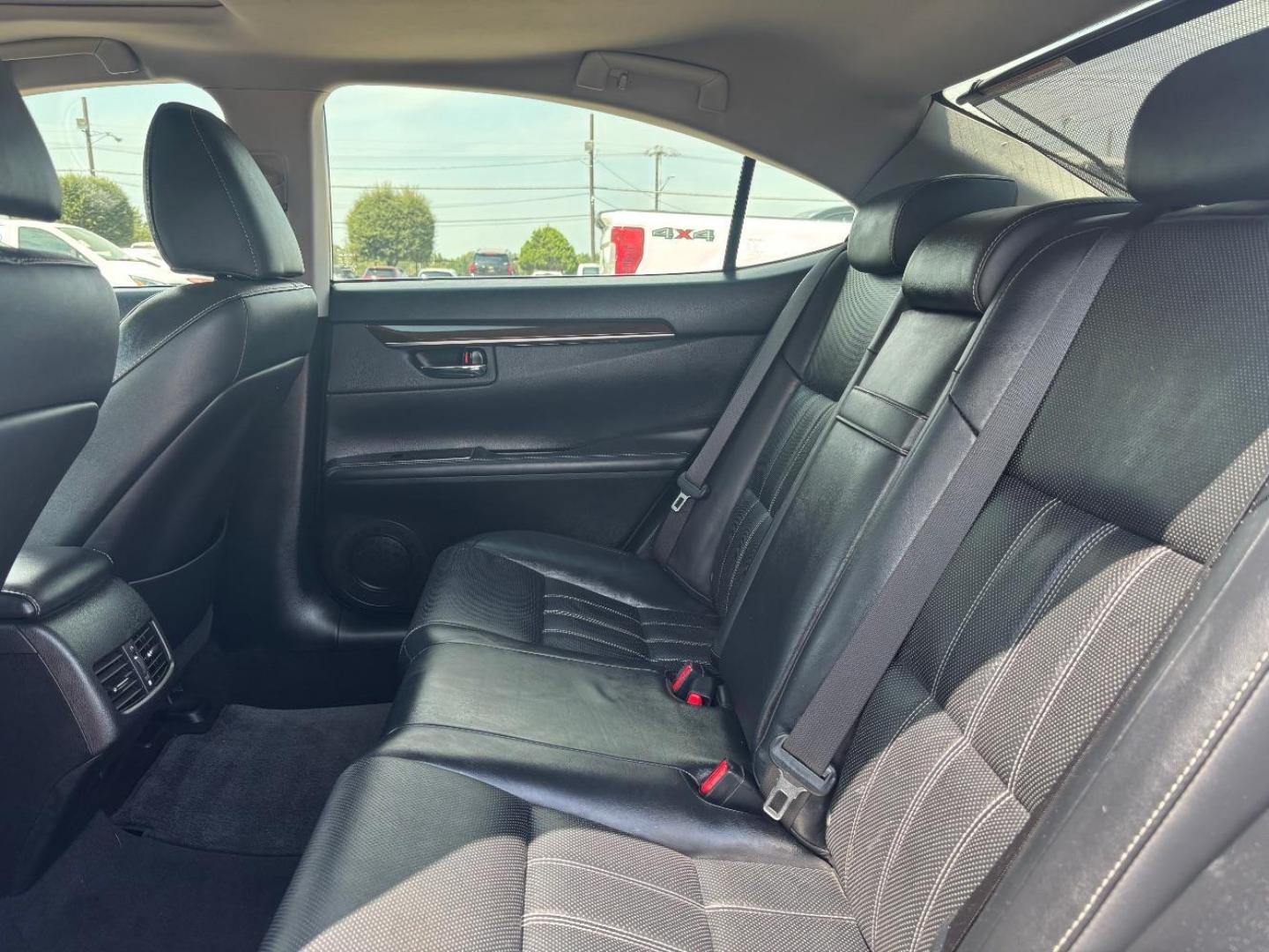 2017 Gray Lexus Es 350 (JTHBK1GG3H2) with an 3.5L V6 engine, located at 2401 E Main St., Grand Prairie, TX, 75050, (972) 262-4440, 32.748981, -96.969643 - Photo#9