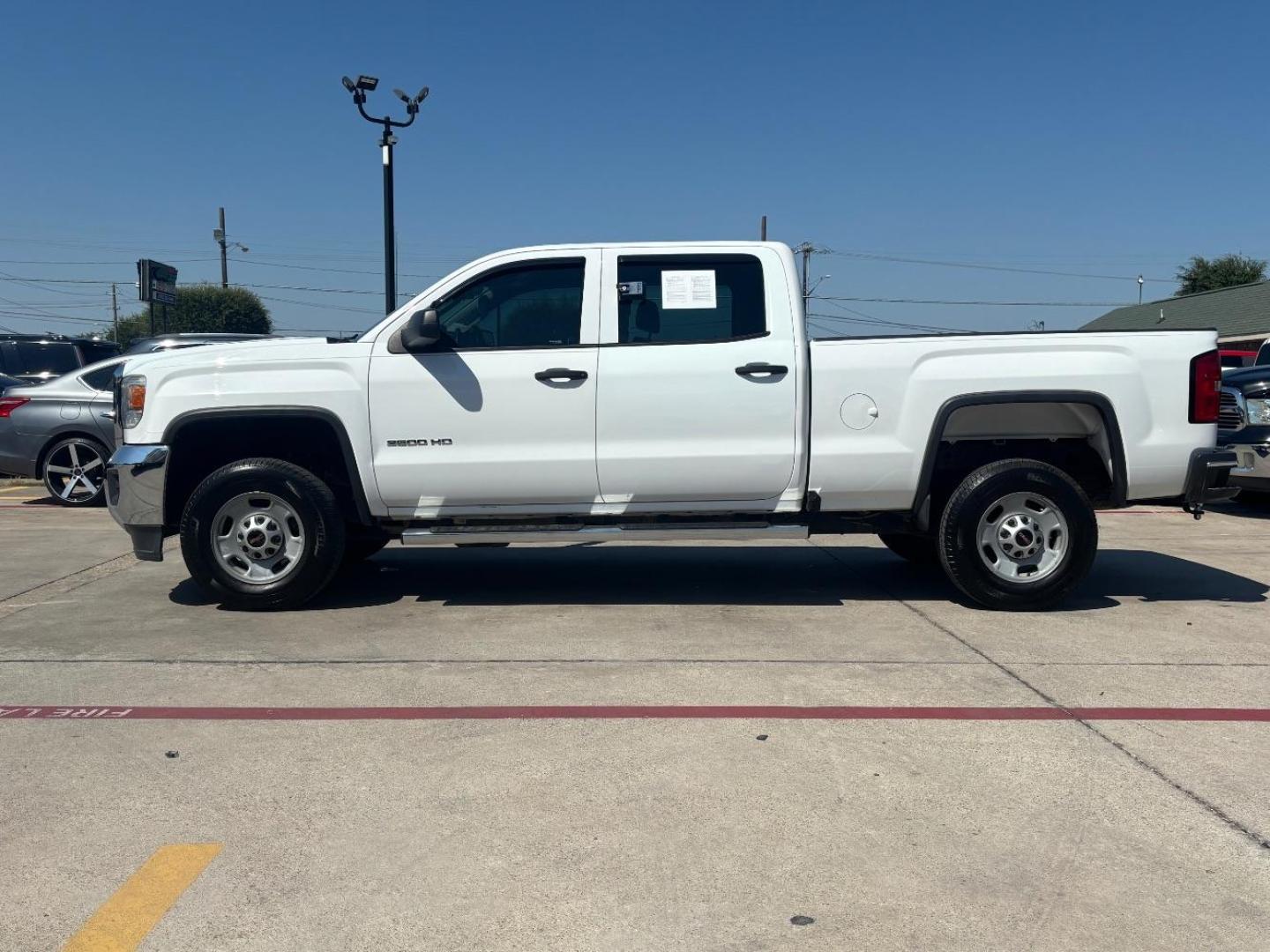 2016 White GMC Sierra 2500HD - (1GT11REG7GF) , located at 2401 E Main St., Grand Prairie, TX, 75050, (972) 262-4440, 32.748981, -96.969643 - Photo#4