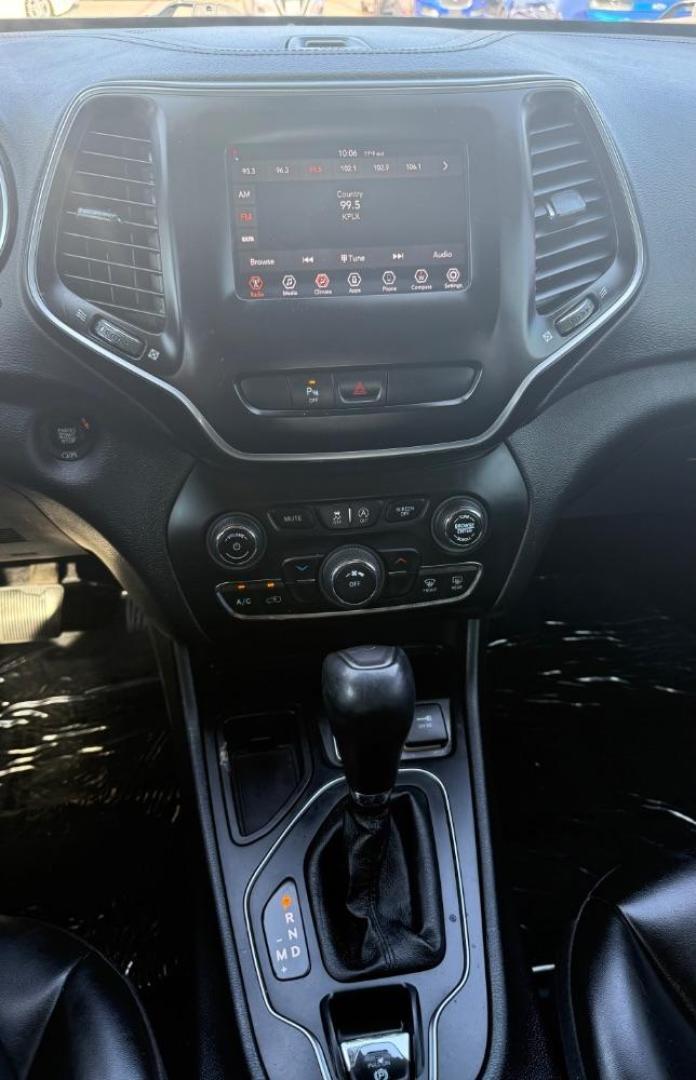 2019 Black Jeep Cherokee Latitude Plus FWD (1C4PJLLB6KD) , located at 2401 E Main St., Grand Prairie, TX, 75050, (972) 262-4440, 32.748981, -96.969643 - Photo#19