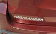 2019 Red Toyota Highlander LE (5TDZZRFHXKS) with an 3.5L V-6 port/direct injection engine, located at 2401 E Main St., Grand Prairie, TX, 75050, (972) 262-4440, 32.748981, -96.969643 - Photo#8