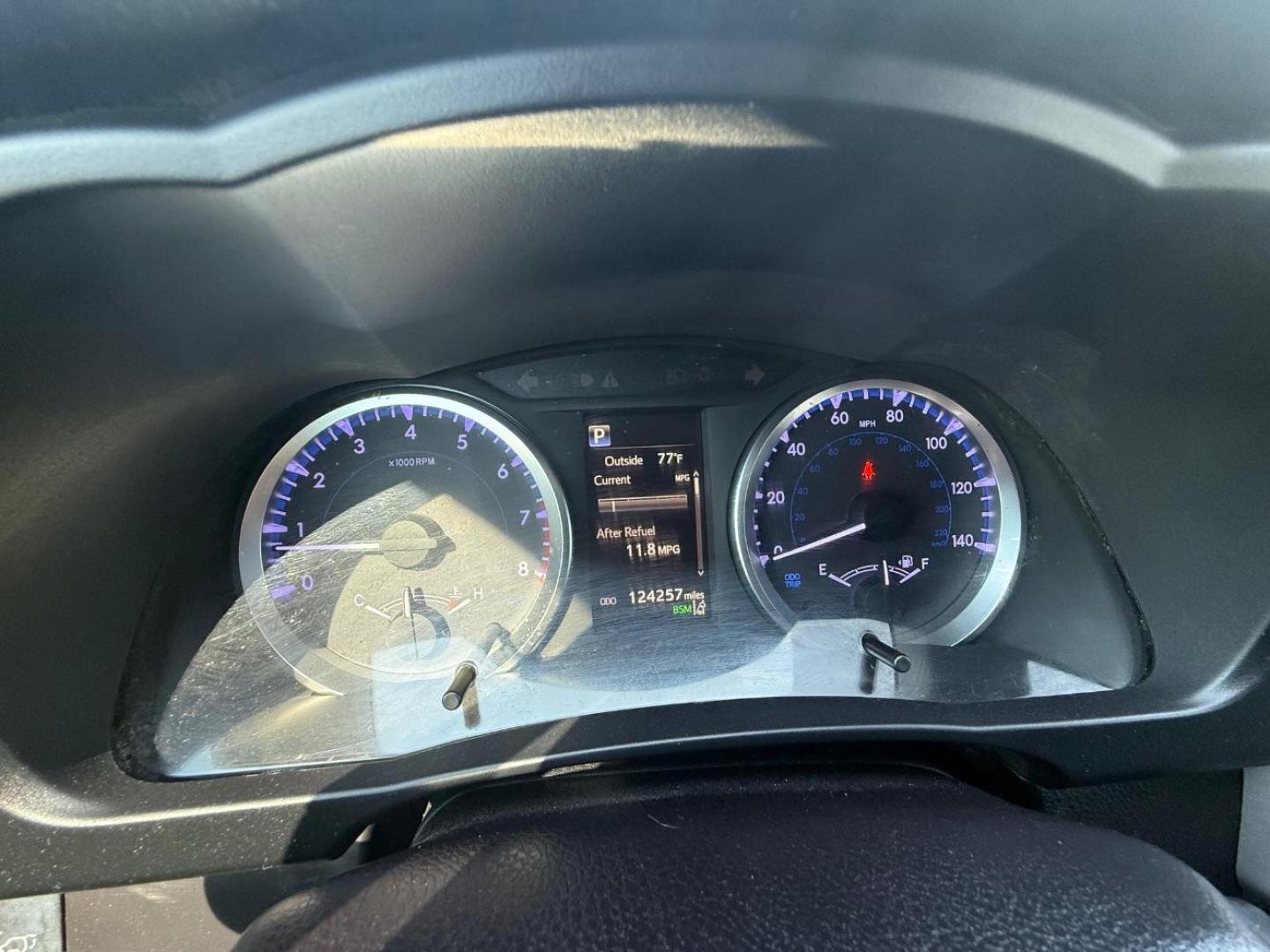 2019 Red Toyota Highlander LE (5TDZZRFHXKS) with an 3.5L V-6 port/direct injection engine, located at 2401 E Main St., Grand Prairie, TX, 75050, (972) 262-4440, 32.748981, -96.969643 - Photo#22
