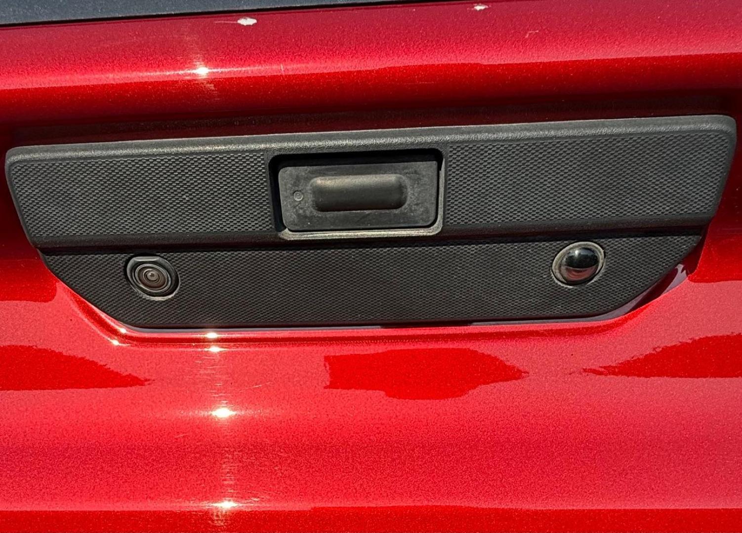 2021 Red Chevrolet Silverado 1500 2WD Crew Cab Short Bed Custom (3GCPWBEK1MG) with an 2.7L I-4 gasoline direct injection engine, located at 2401 E Main St., Grand Prairie, TX, 75050, (972) 262-4440, 32.748981, -96.969643 - Photo#7