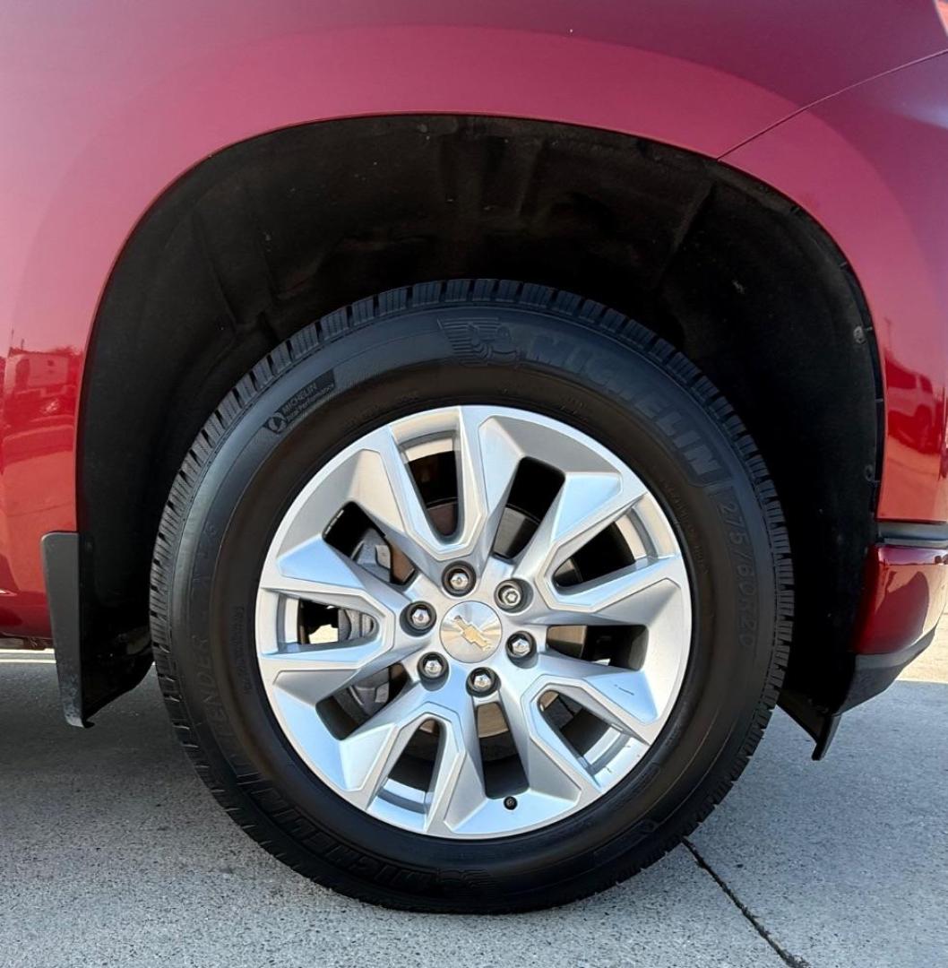 2021 Red Chevrolet Silverado 1500 2WD Crew Cab Short Bed Custom (3GCPWBEK1MG) with an 2.7L I-4 gasoline direct injection engine, located at 2401 E Main St., Grand Prairie, TX, 75050, (972) 262-4440, 32.748981, -96.969643 - Photo#10