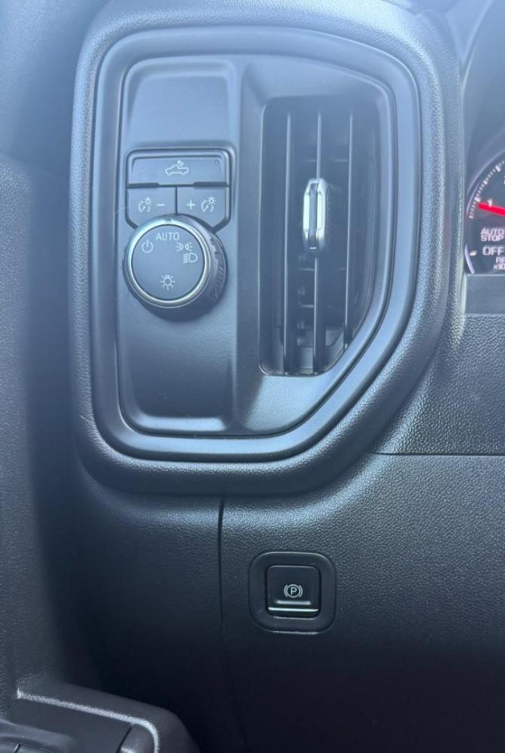 2021 Red Chevrolet Silverado 1500 2WD Crew Cab Short Bed Custom (3GCPWBEK1MG) with an 2.7L I-4 gasoline direct injection engine, located at 2401 E Main St., Grand Prairie, TX, 75050, (972) 262-4440, 32.748981, -96.969643 - Photo#15