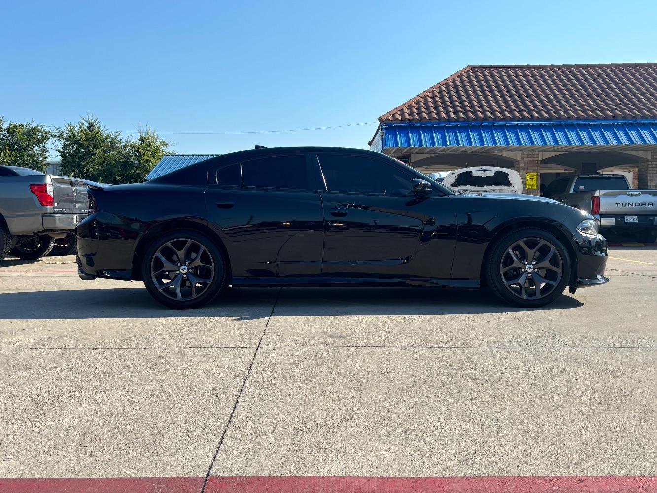 photo of 2019 Dodge Charger GT RWD