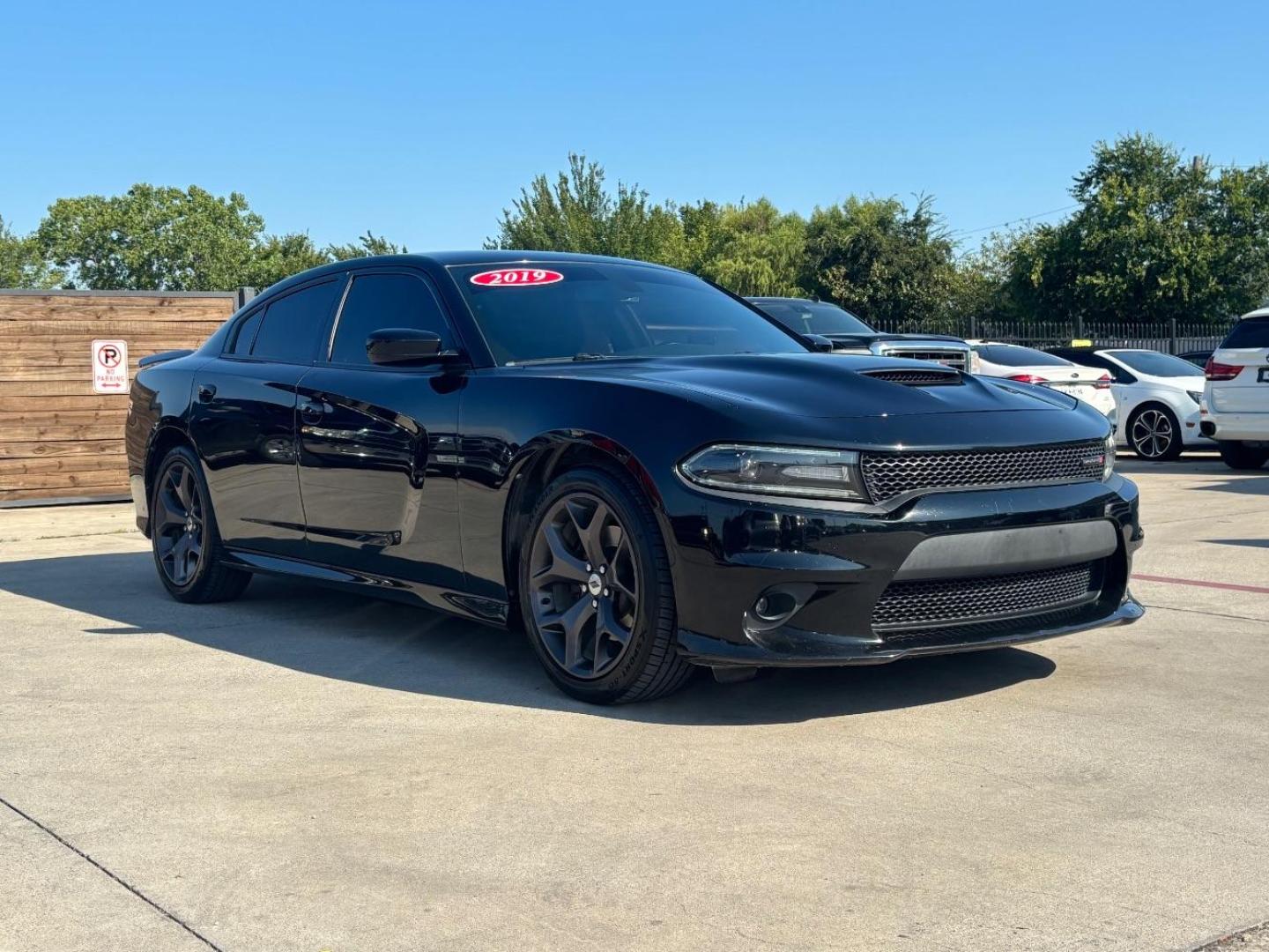 2019 Black Dodge Charger GT RWD (2C3CDXHG6KH) with an Pentastar 3.6L V-6 DOHC engine, located at 2401 E Main St., Grand Prairie, TX, 75050, (972) 262-4440, 32.748981, -96.969643 - Photo#2