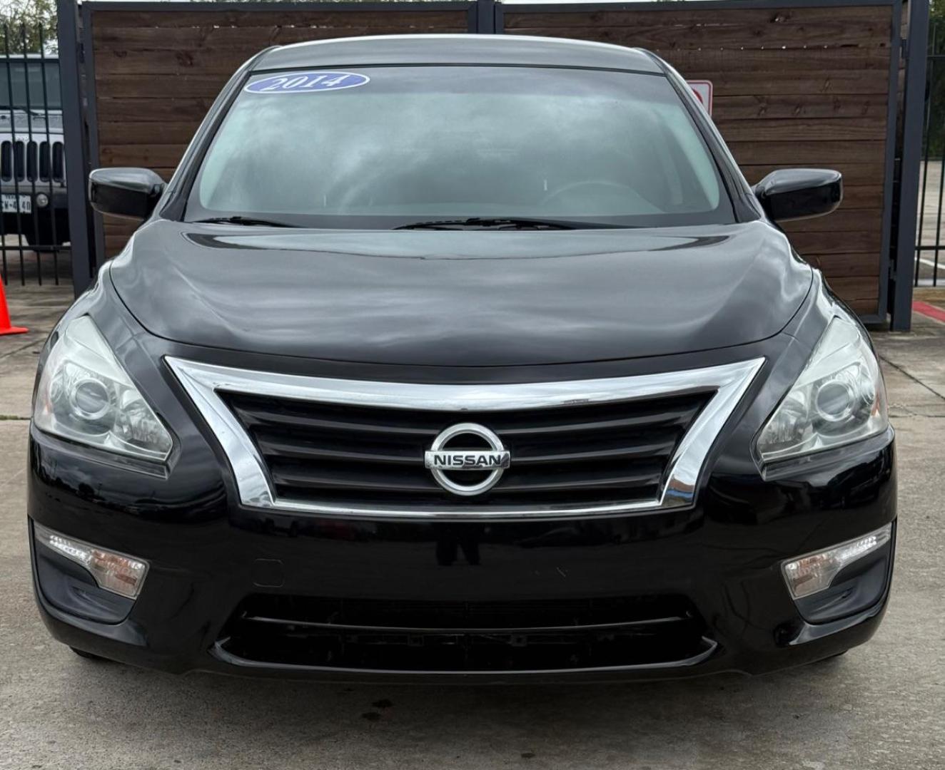 2014 Black Nissan Altima 2.5 S (1N4AL3AP9EN) with an 2.5L I-4 DOHC engine, located at 2401 E Main St., Grand Prairie, TX, 75050, (972) 262-4440, 32.748981, -96.969643 - Photo#1