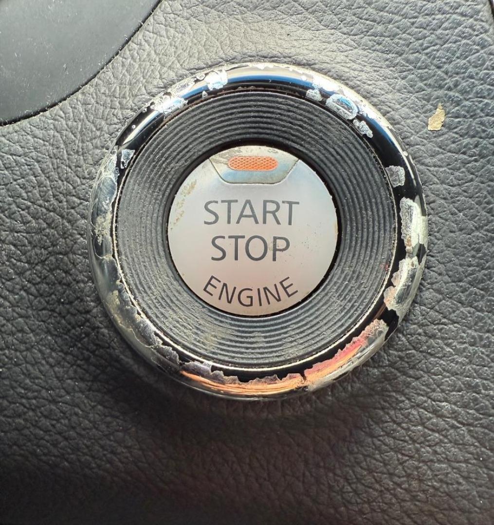 2014 Black Nissan Altima (1N4AL3AP9EN) with an 2.5L I-4 DOHC engine, located at 2401 E Main St., Grand Prairie, TX, 75050, (972) 262-4440, 32.748981, -96.969643 - Photo#14