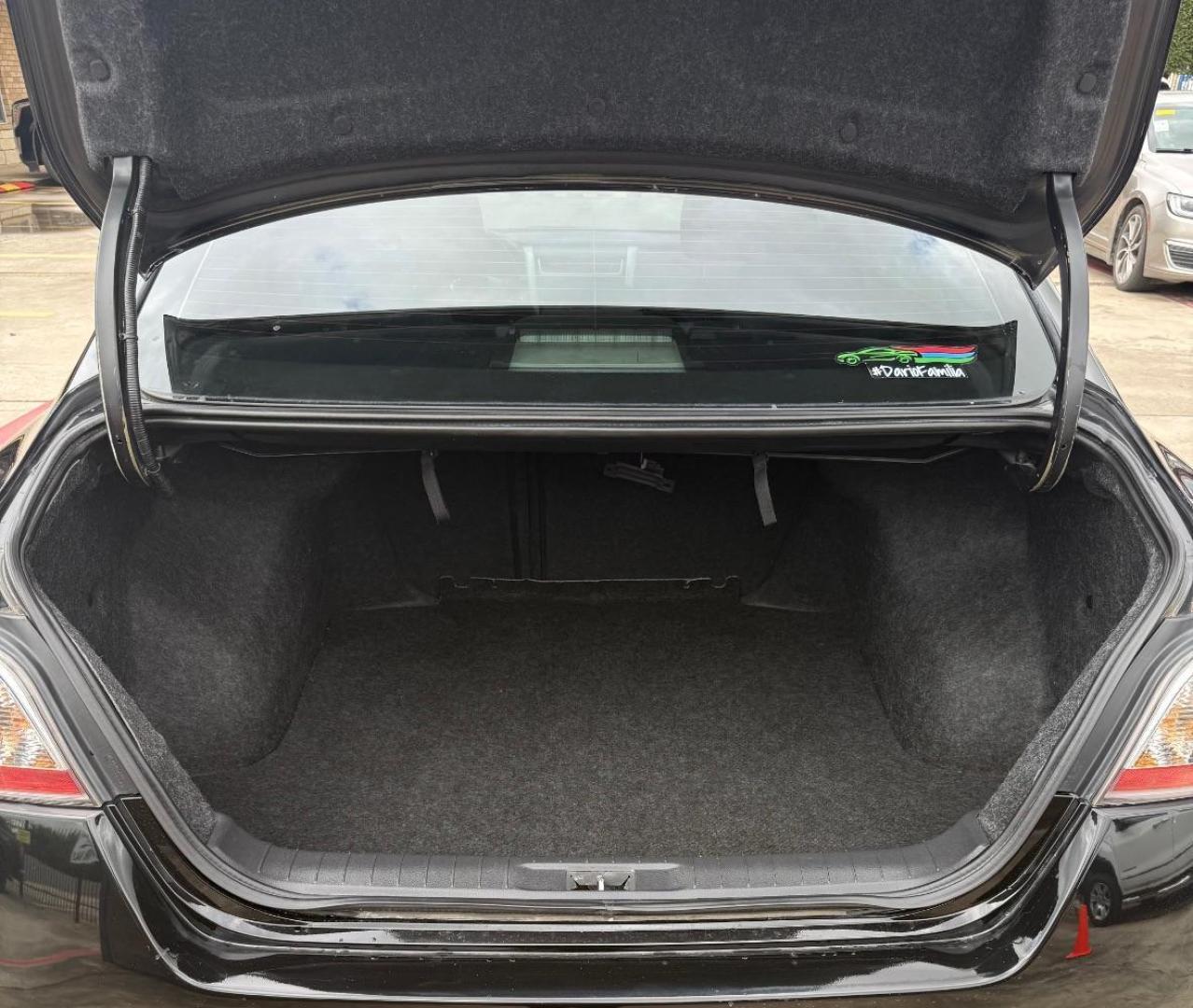 2014 Black Nissan Altima (1N4AL3AP9EN) with an 2.5L I-4 DOHC engine, located at 2401 E Main St., Grand Prairie, TX, 75050, (972) 262-4440, 32.748981, -96.969643 - Photo#21