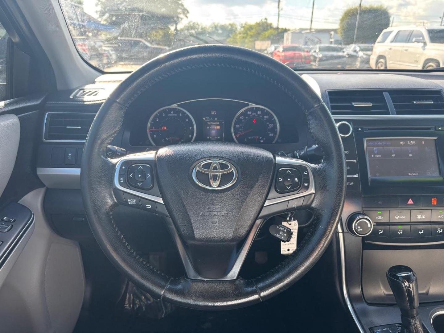2016 Gray Toyota Camry SE (4T1BF1FK7GU) with an 2.5L I-4 DOHC engine, located at 2401 E Main St., Grand Prairie, TX, 75050, (972) 262-4440, 32.748981, -96.969643 - Photo#9