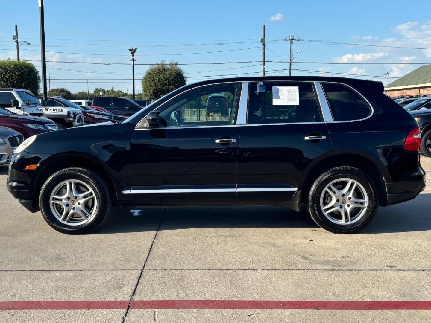 2008 Black Porsche Cayenne S (WP1AB29P68L) with an 4.8L V-8 gasoline direct injection engine, located at 2401 E Main St., Grand Prairie, TX, 75050, (972) 262-4440, 32.748981, -96.969643 - Photo#4