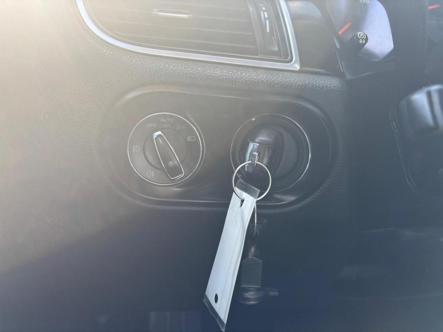 2018 Blue Porsche Macan M (WP1AA2A54JL) , located at 2401 E Main St., Grand Prairie, TX, 75050, (972) 262-4440, 32.748981, -96.969643 - Photo#15