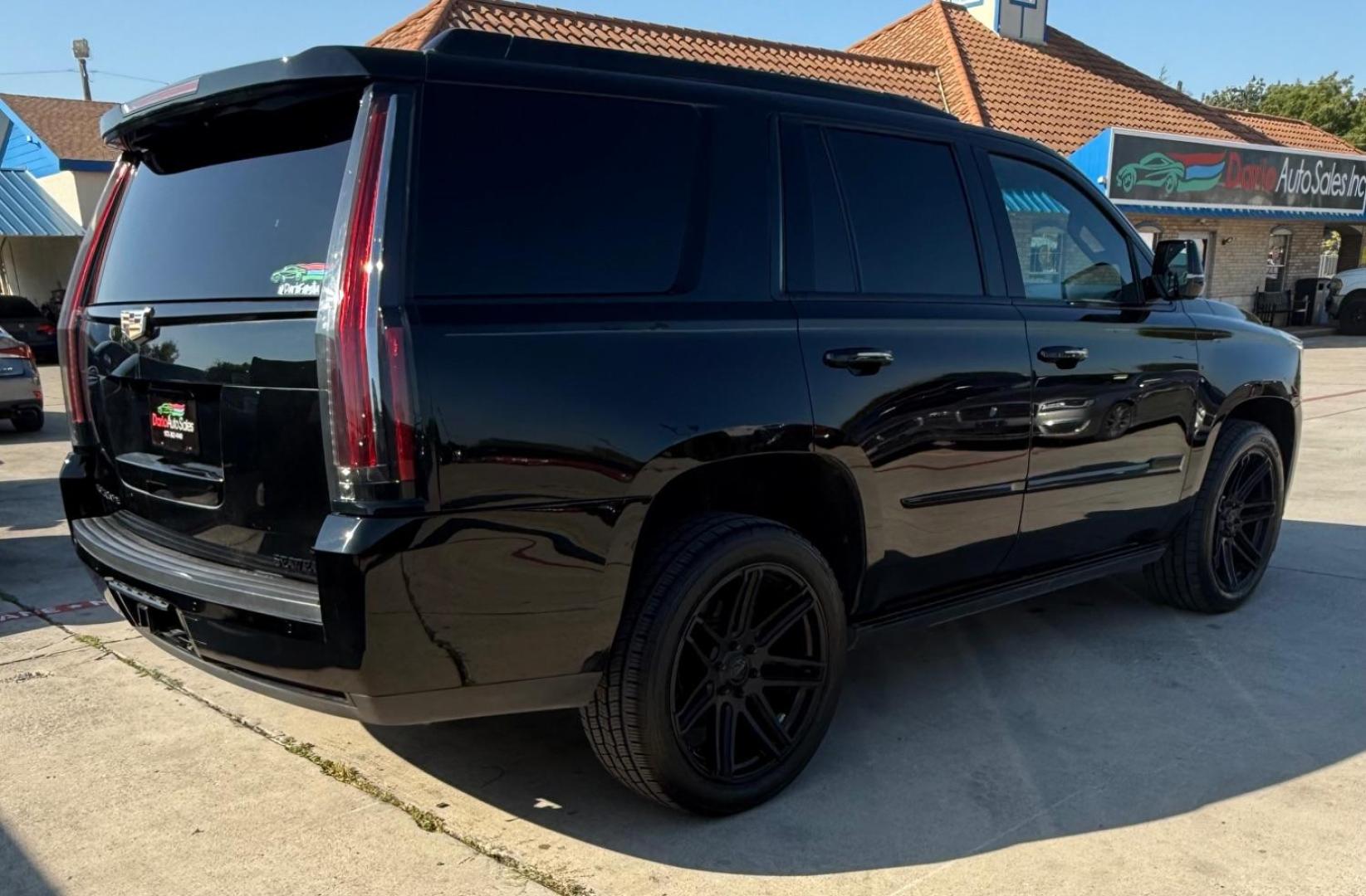 2015 Black Cadillac Escalade Platinum (1GYS4PKJ4FR) with an EcoTec3 6.2L V-8 gasoline direct injection engine, located at 2401 E Main St., Grand Prairie, TX, 75050, (972) 262-4440, 32.748981, -96.969643 - Photo#11