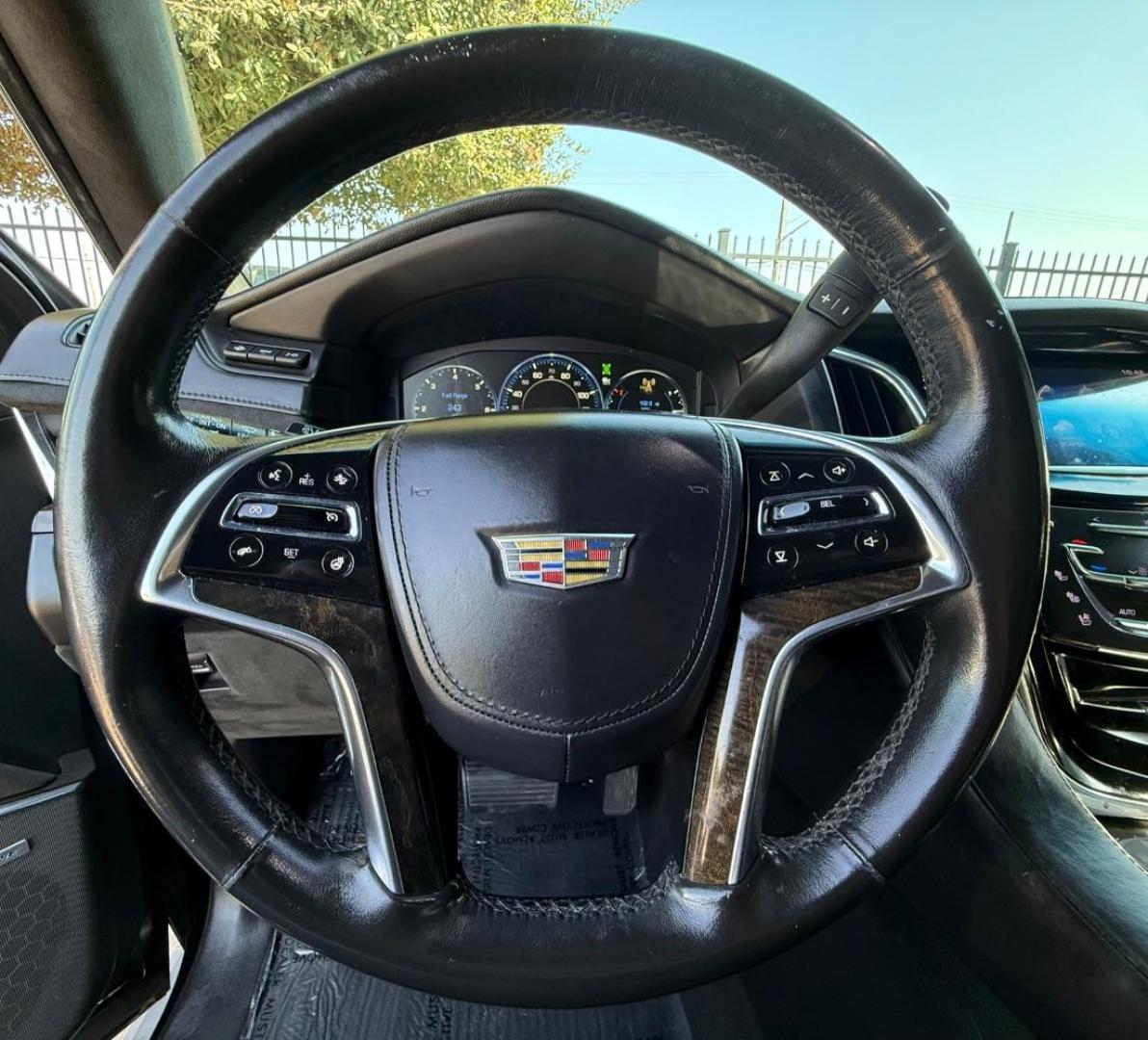 2015 Black Cadillac Escalade Platinum (1GYS4PKJ4FR) with an EcoTec3 6.2L V-8 gasoline direct injection engine, located at 2401 E Main St., Grand Prairie, TX, 75050, (972) 262-4440, 32.748981, -96.969643 - Photo#18