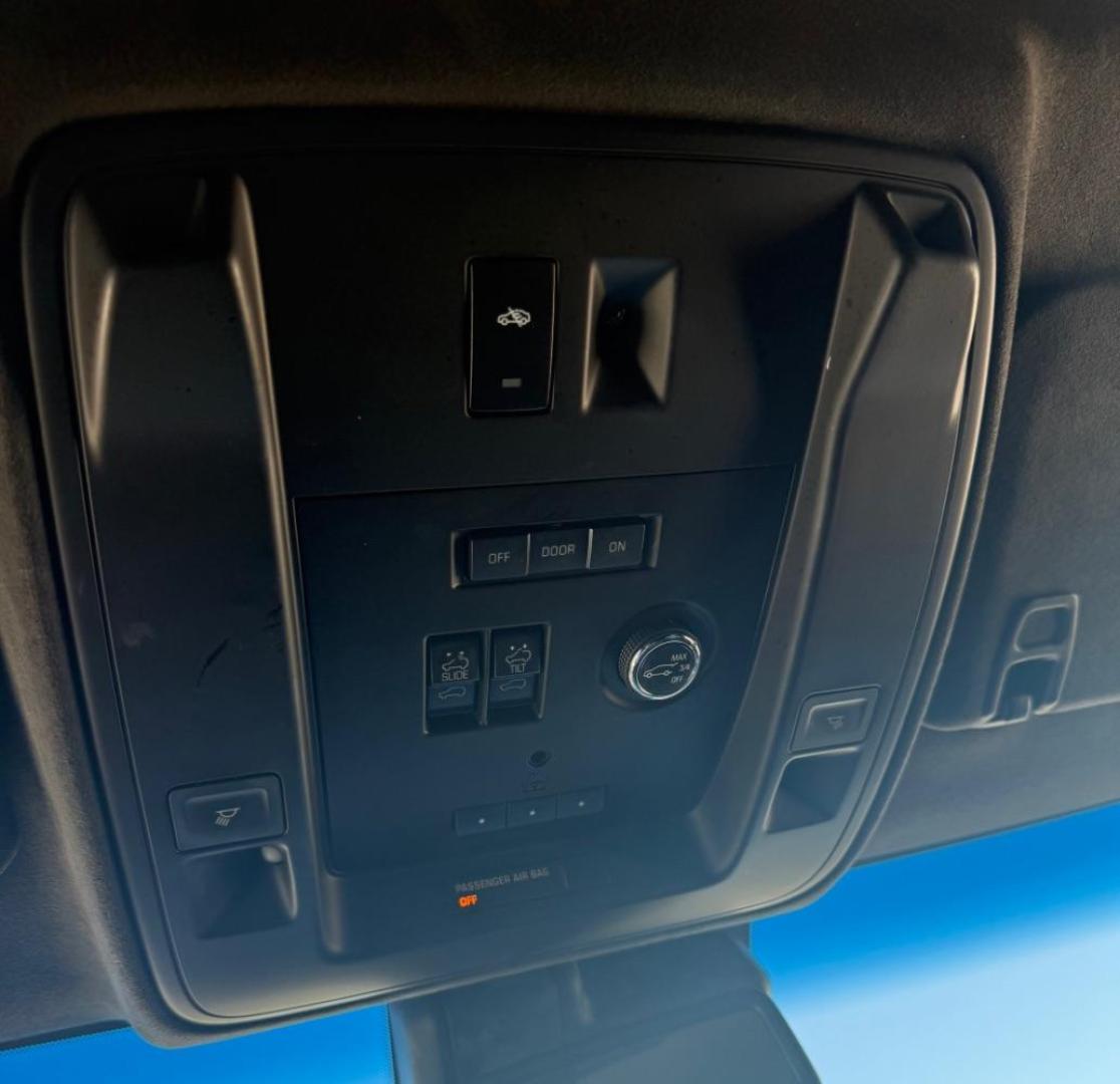 2015 Black Cadillac Escalade Platinum (1GYS4PKJ4FR) with an EcoTec3 6.2L V-8 gasoline direct injection engine, located at 2401 E Main St., Grand Prairie, TX, 75050, (972) 262-4440, 32.748981, -96.969643 - Photo#24