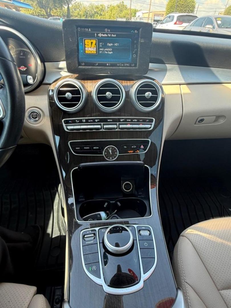 2019 White Mercedes-Benz C 300 (55SWF8DB5KU) , located at 2401 E Main St., Grand Prairie, TX, 75050, (972) 262-4440, 32.748981, -96.969643 - Photo#27