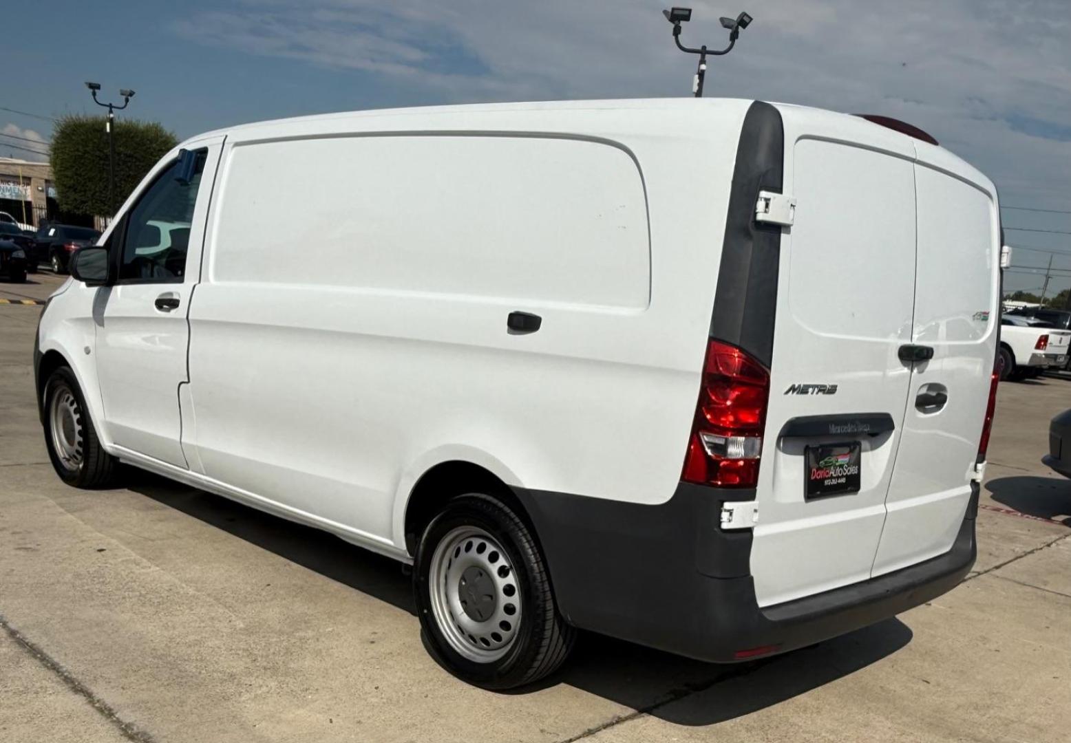 2020 White Mercedes-Benz Metris M (WD3PG3EA8L3) , located at 2401 E Main St., Grand Prairie, TX, 75050, (972) 262-4440, 32.748981, -96.969643 - Photo#7