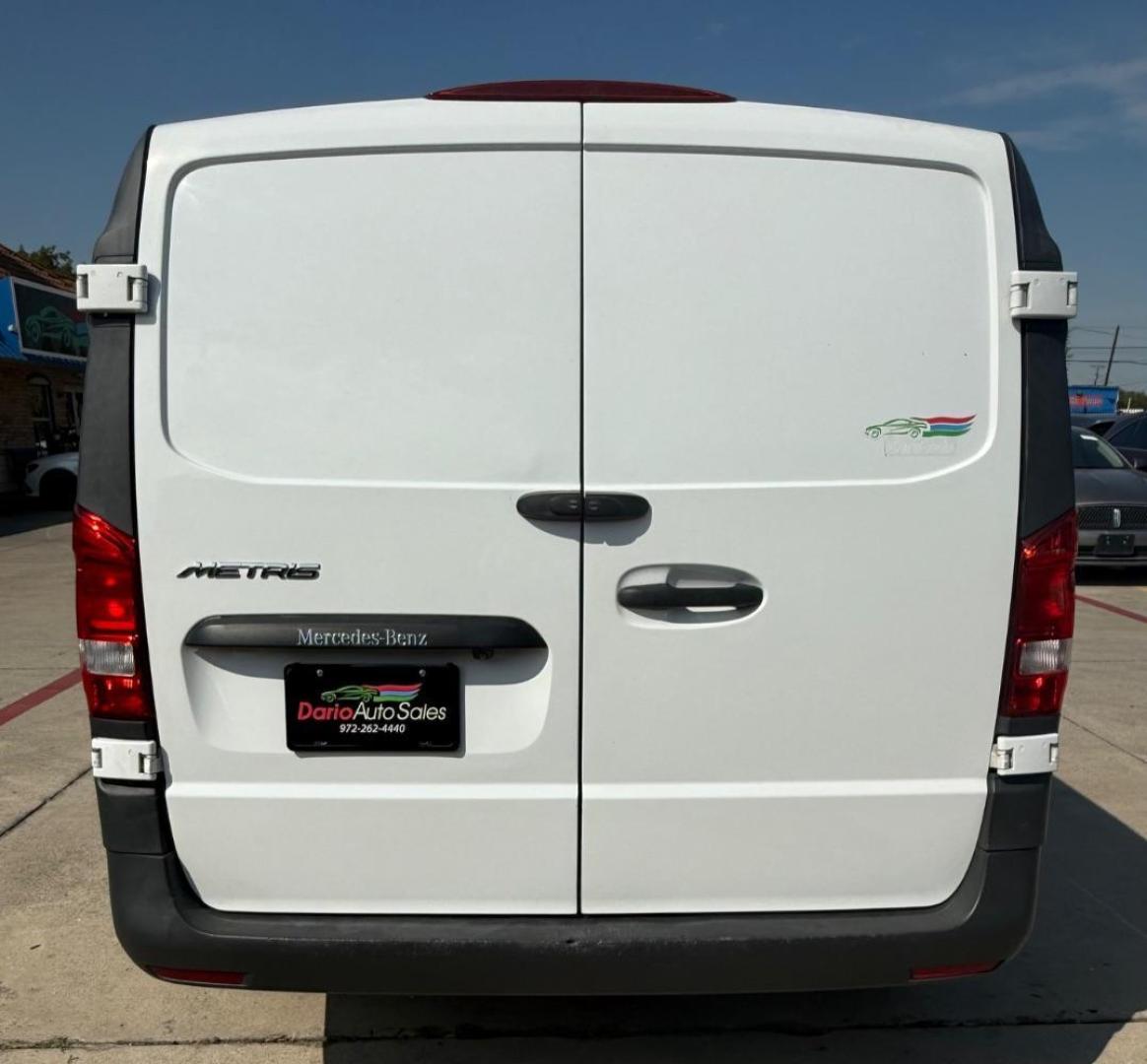 2020 White Mercedes-Benz Metris (WD3PG3EA8L3) with an 2.0L I4 engine, located at 2401 E Main St., Grand Prairie, TX, 75050, (972) 262-4440, 32.748981, -96.969643 - Photo#4