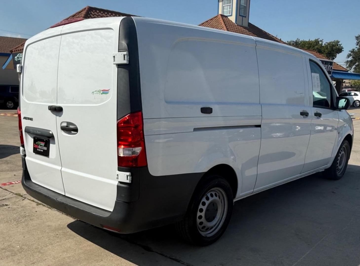 2020 White Mercedes-Benz Metris (WD3PG3EA8L3) with an 2.0L I4 engine, located at 2401 E Main St., Grand Prairie, TX, 75050, (972) 262-4440, 32.748981, -96.969643 - Photo#6