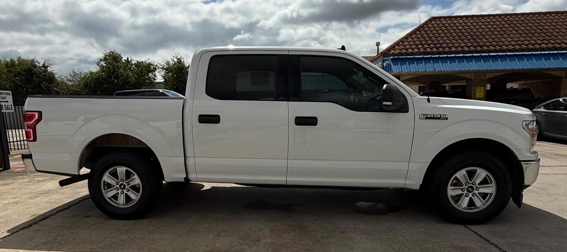 2019 White Ford F-150 XLT (1FTEW1C50KF) , located at 2401 E Main St., Grand Prairie, TX, 75050, (972) 262-4440, 32.748981, -96.969643 - Photo#12