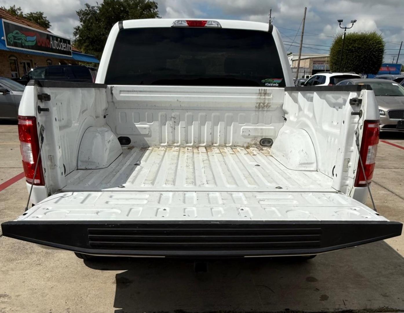 2019 White Ford F-150 XLT (1FTEW1C50KF) , located at 2401 E Main St., Grand Prairie, TX, 75050, (972) 262-4440, 32.748981, -96.969643 - Photo#25