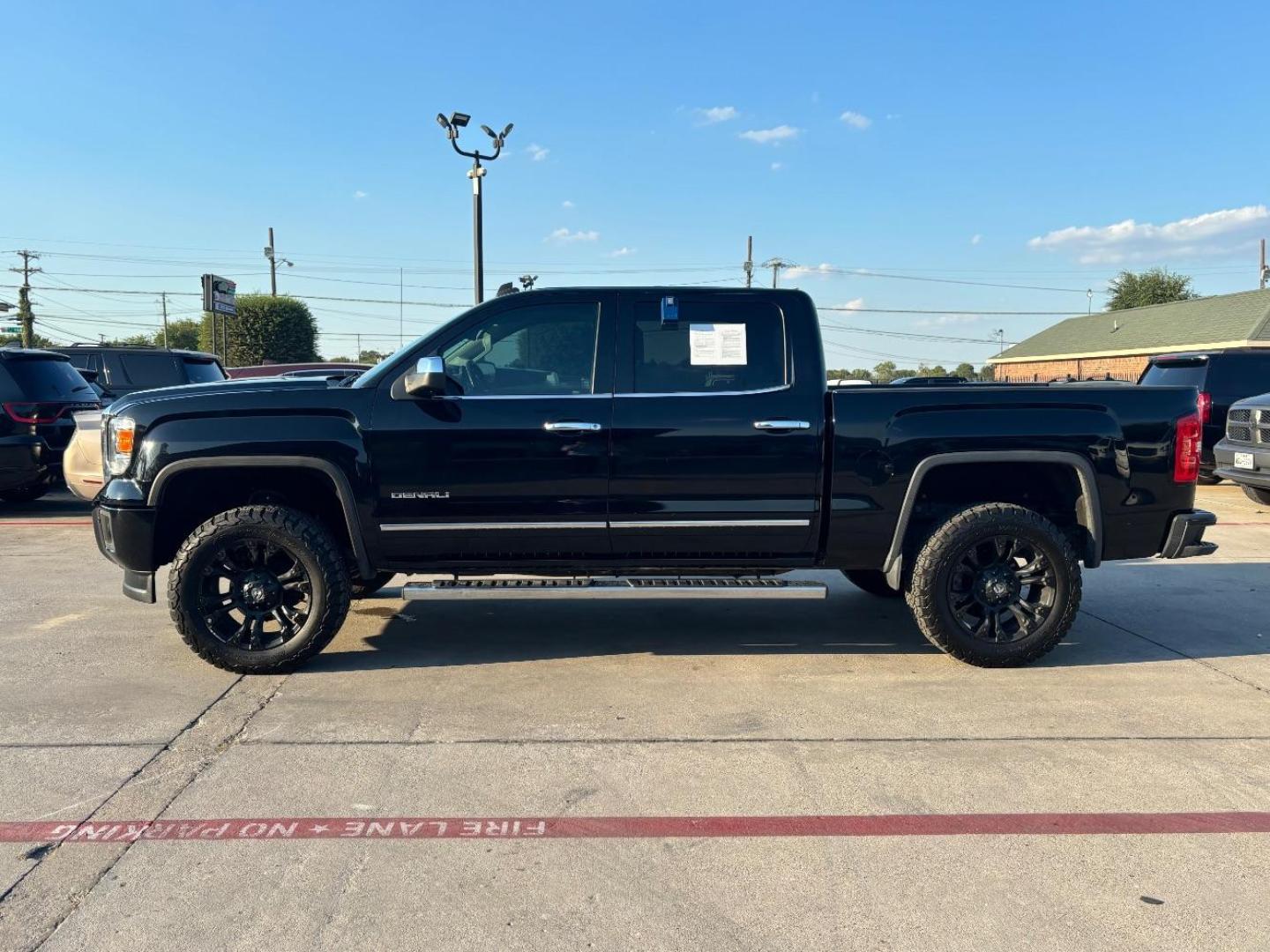 2014 Black GMC Sierra 1500 Denali (3GTU2WEJ5EG) , located at 2401 E Main St., Grand Prairie, TX, 75050, (972) 262-4440, 32.748981, -96.969643 - Photo#4