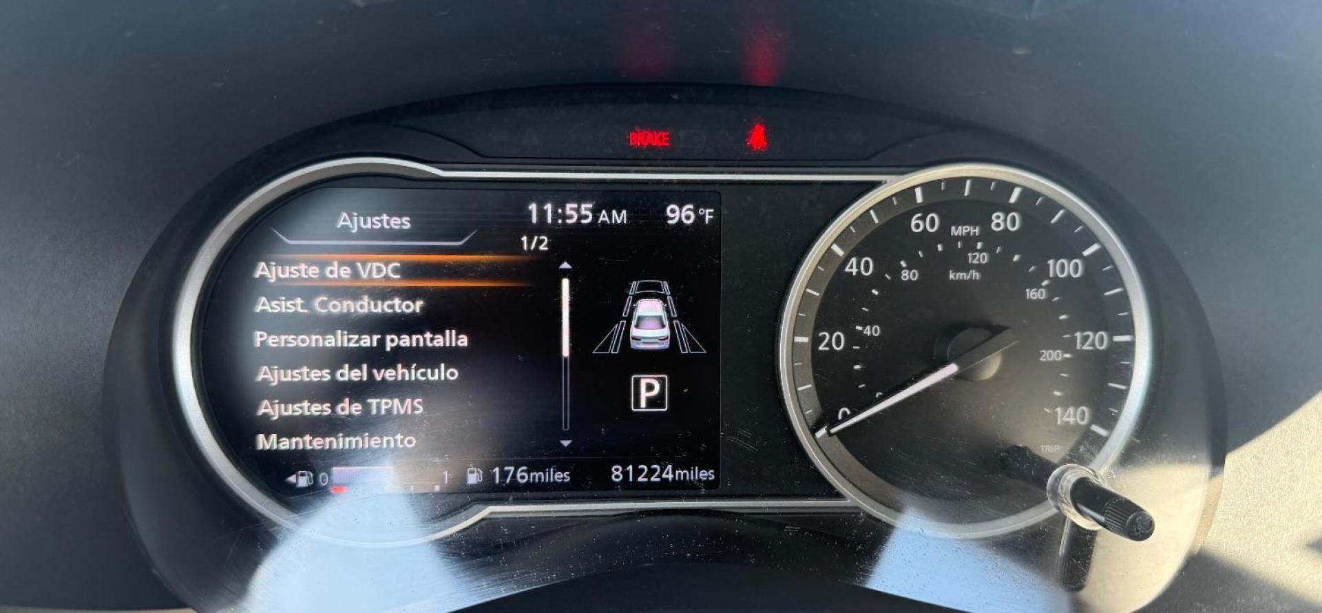 2021 WHITE Nissan Versa SV Xtronic CVT (3N1CN8EV7ML) with an 1.6L I-4 DOHC engine, located at 2401 E Main St., Grand Prairie, TX, 75050, (972) 262-4440, 32.748981, -96.969643 - Photo#24