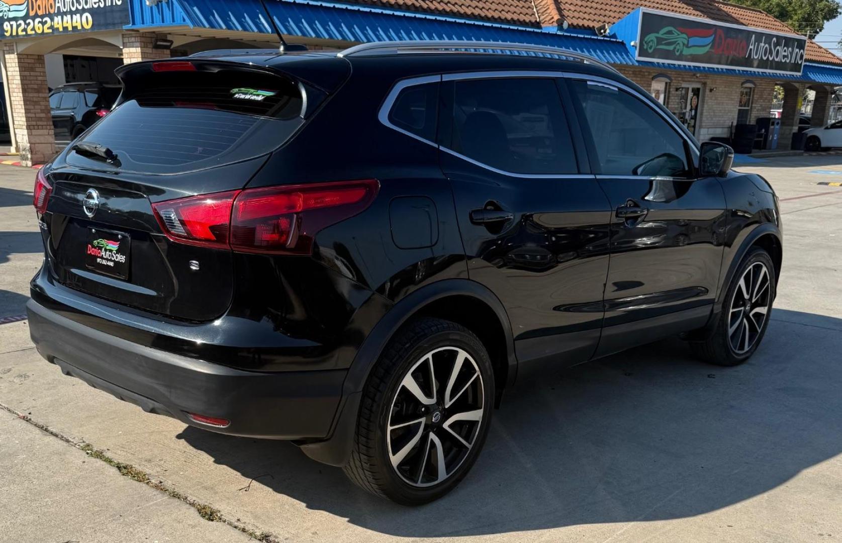 2018 Black Nissan Rogue Sport SL (JN1BJ1CP9JW) with an 2L I-4 gasoline direct injection engine, located at 2401 E Main St., Grand Prairie, TX, 75050, (972) 262-4440, 32.748981, -96.969643 - Photo#14
