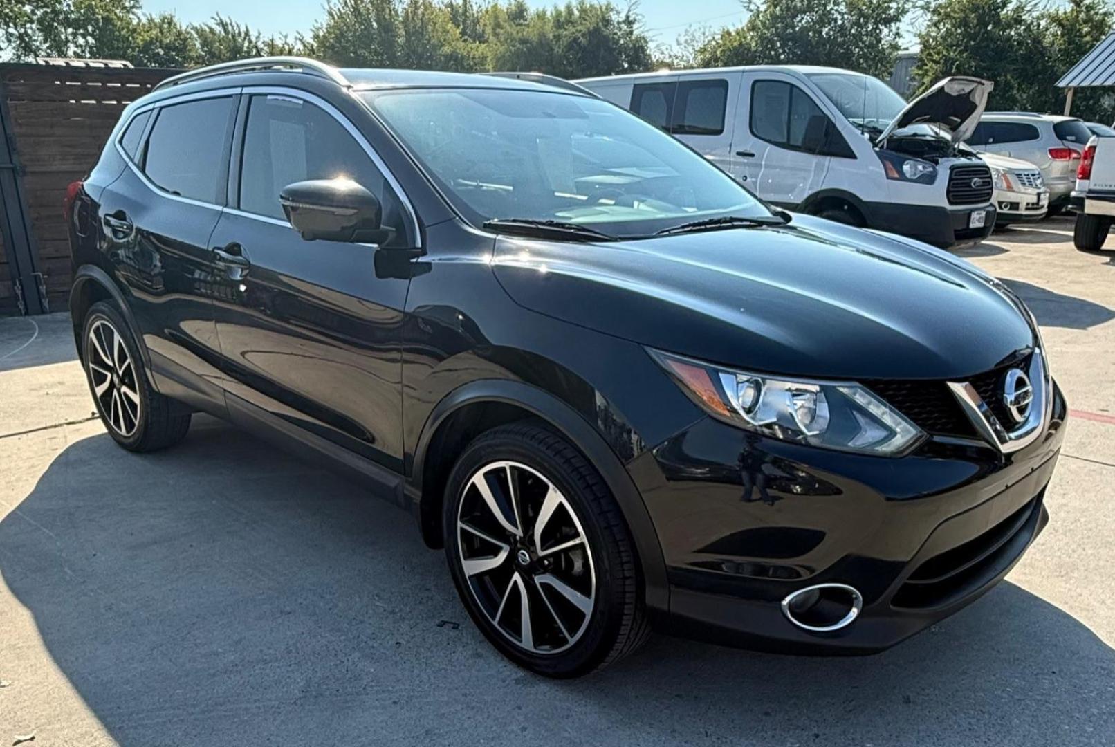 2018 Black Nissan Rogue Sport SL (JN1BJ1CP9JW) with an 2L I-4 gasoline direct injection engine, located at 2401 E Main St., Grand Prairie, TX, 75050, (972) 262-4440, 32.748981, -96.969643 - Photo#19