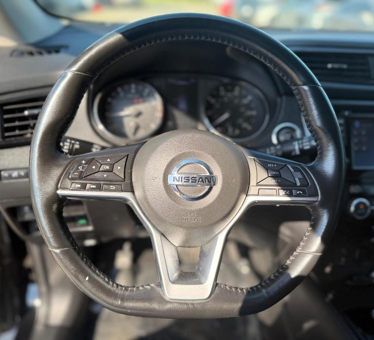 2018 Black Nissan Rogue Sport SL (JN1BJ1CP9JW) with an 2L I-4 gasoline direct injection engine, located at 2401 E Main St., Grand Prairie, TX, 75050, (972) 262-4440, 32.748981, -96.969643 - Photo#23