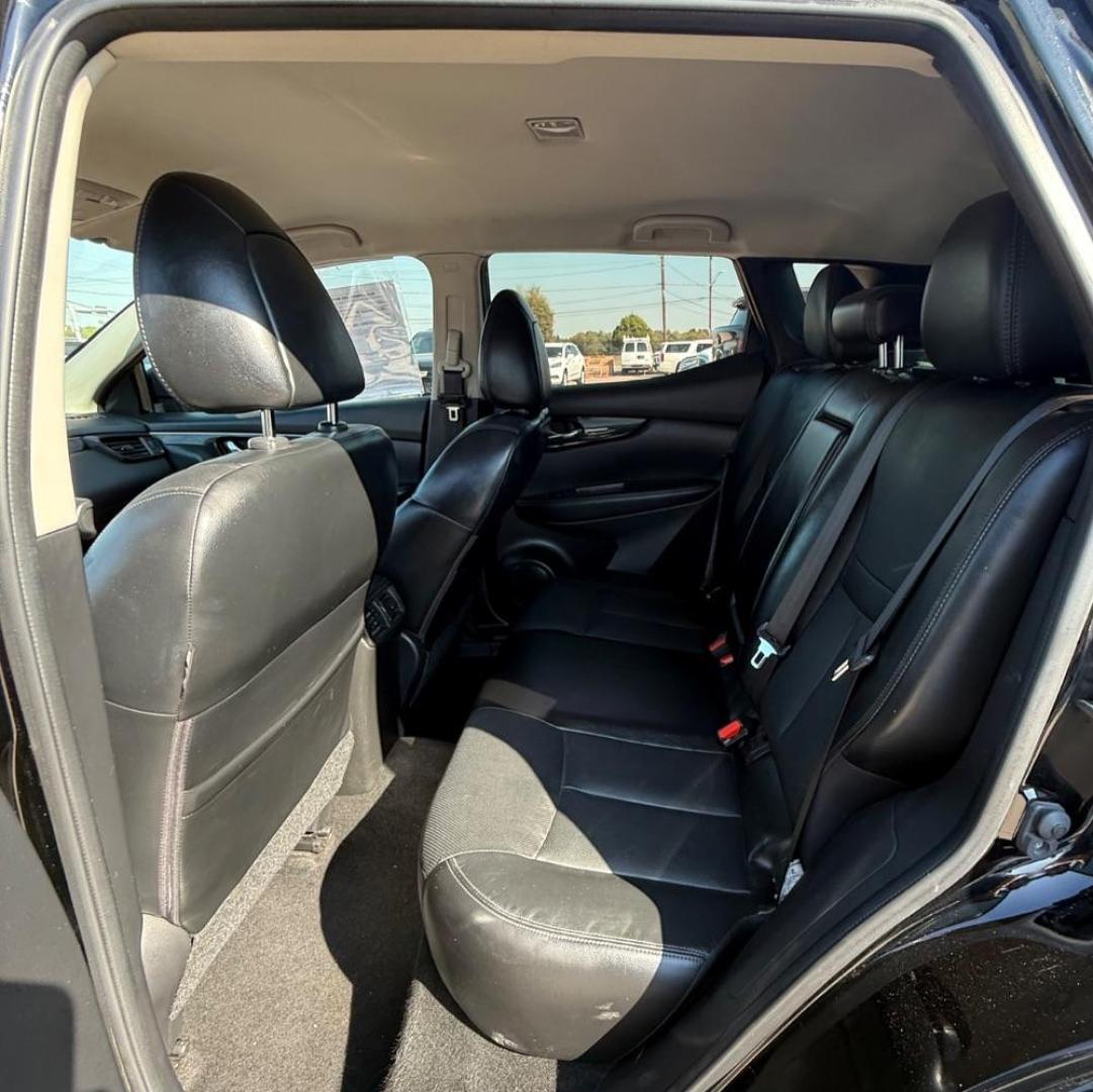 2018 Black Nissan Rogue Sport SL (JN1BJ1CP9JW) with an 2L I-4 gasoline direct injection engine, located at 2401 E Main St., Grand Prairie, TX, 75050, (972) 262-4440, 32.748981, -96.969643 - Photo#29