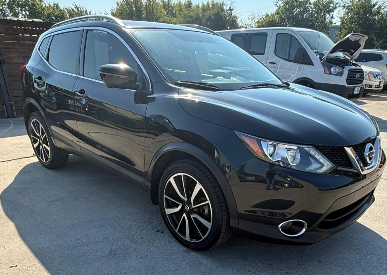 2018 Black Nissan Rogue Sport SL (JN1BJ1CP9JW) with an 2L I-4 gasoline direct injection engine, located at 2401 E Main St., Grand Prairie, TX, 75050, (972) 262-4440, 32.748981, -96.969643 - Photo#36