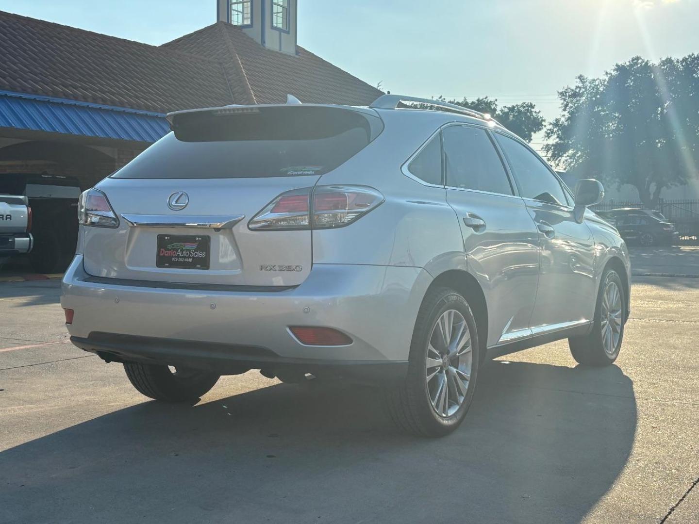 2014 Silver Lexus Rx 350 (2T2ZK1BA6EC) with an 3.5L V6 engine, located at 2401 E Main St., Grand Prairie, TX, 75050, (972) 262-4440, 32.748981, -96.969643 - Photo#19