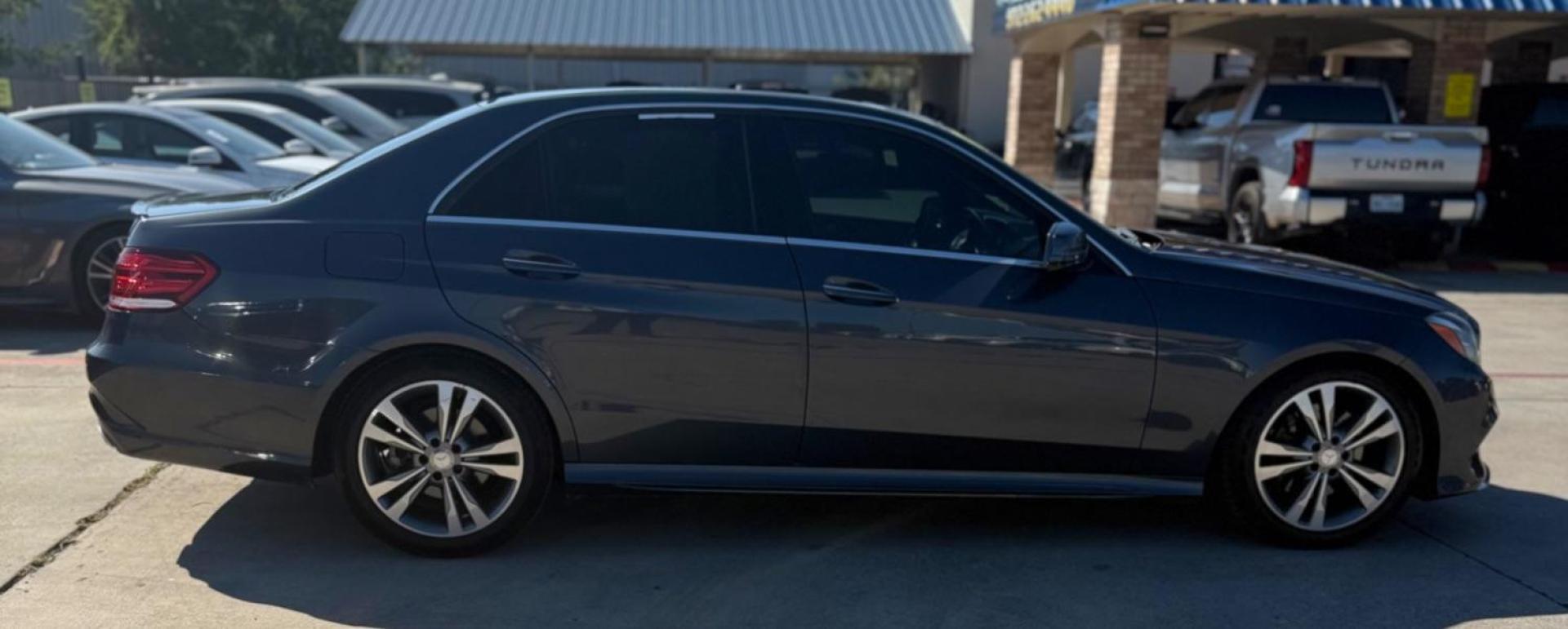 2016 Gray Mercedes-Benz E 350 E (WDDHF5KB1GB) with an 3.5L engine, located at 2401 E Main St., Grand Prairie, TX, 75050, (972) 262-4440, 32.748981, -96.969643 - Photo#6